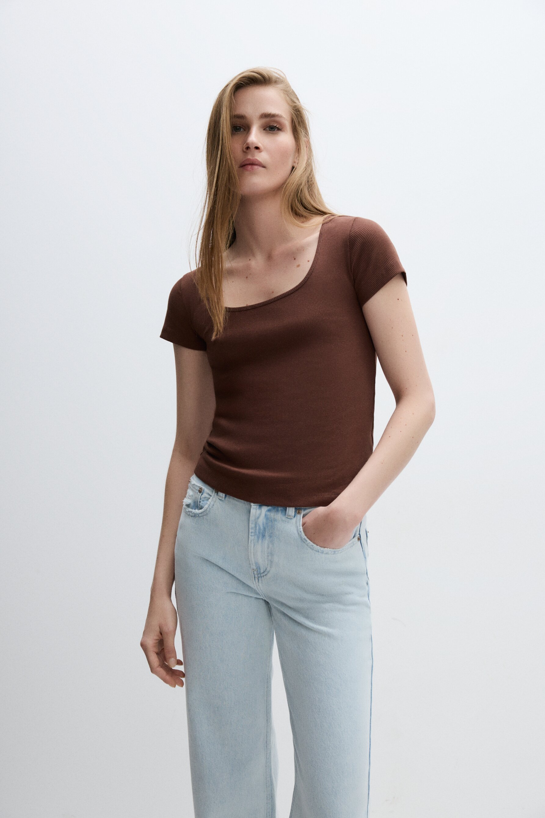 Camiseta escote redondo