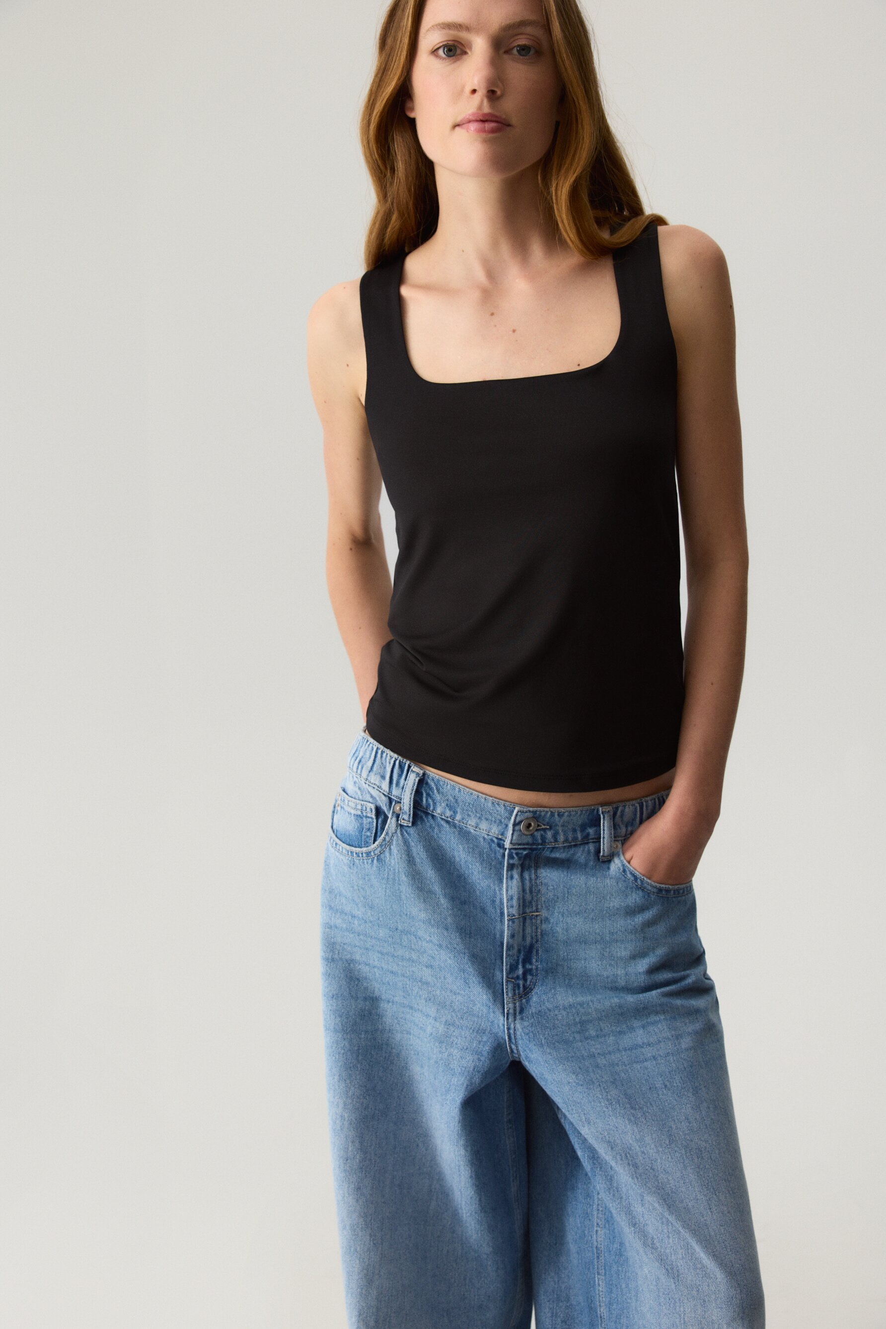 Camiseta tirante ancho