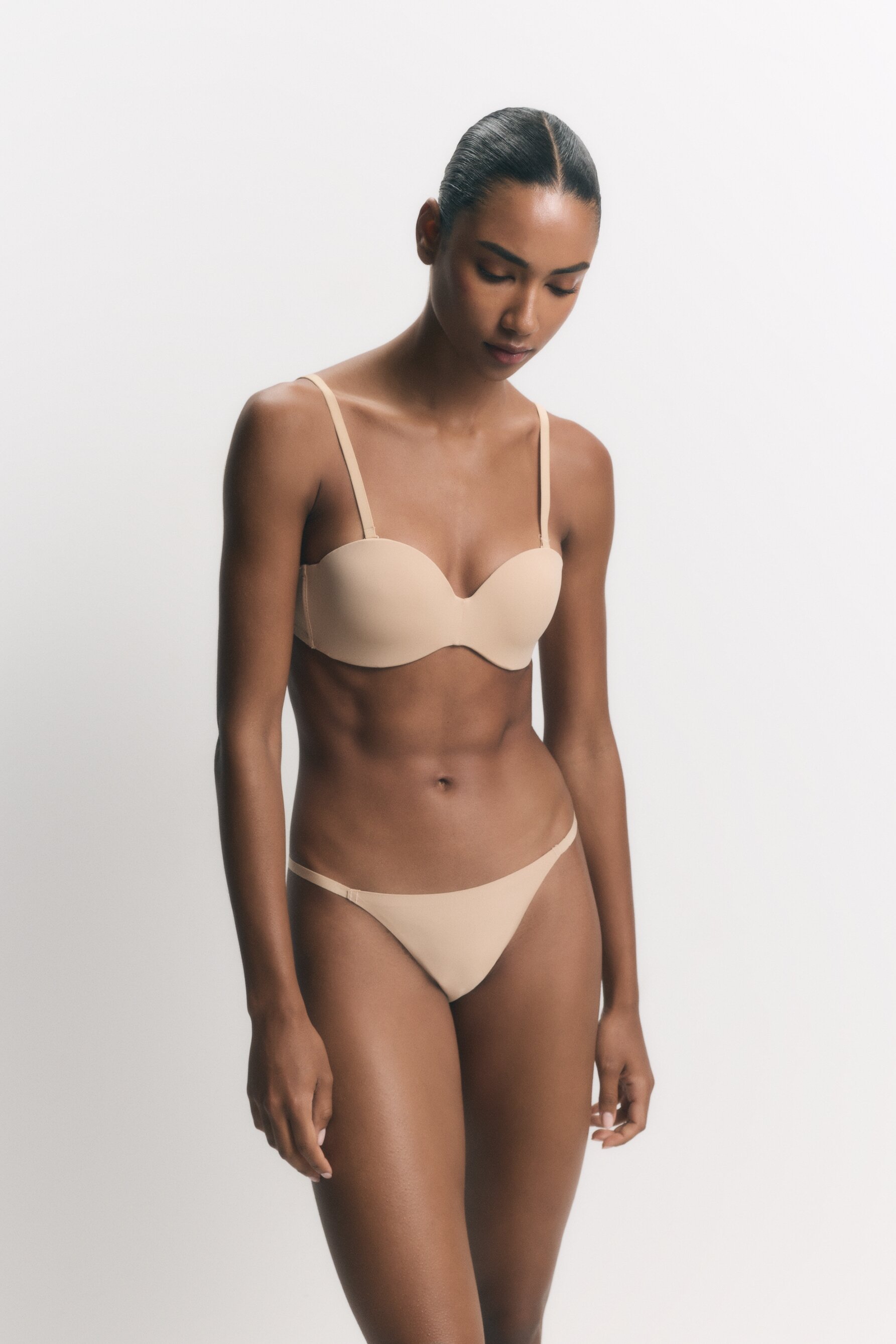 Sujetador balconette push up microfibra