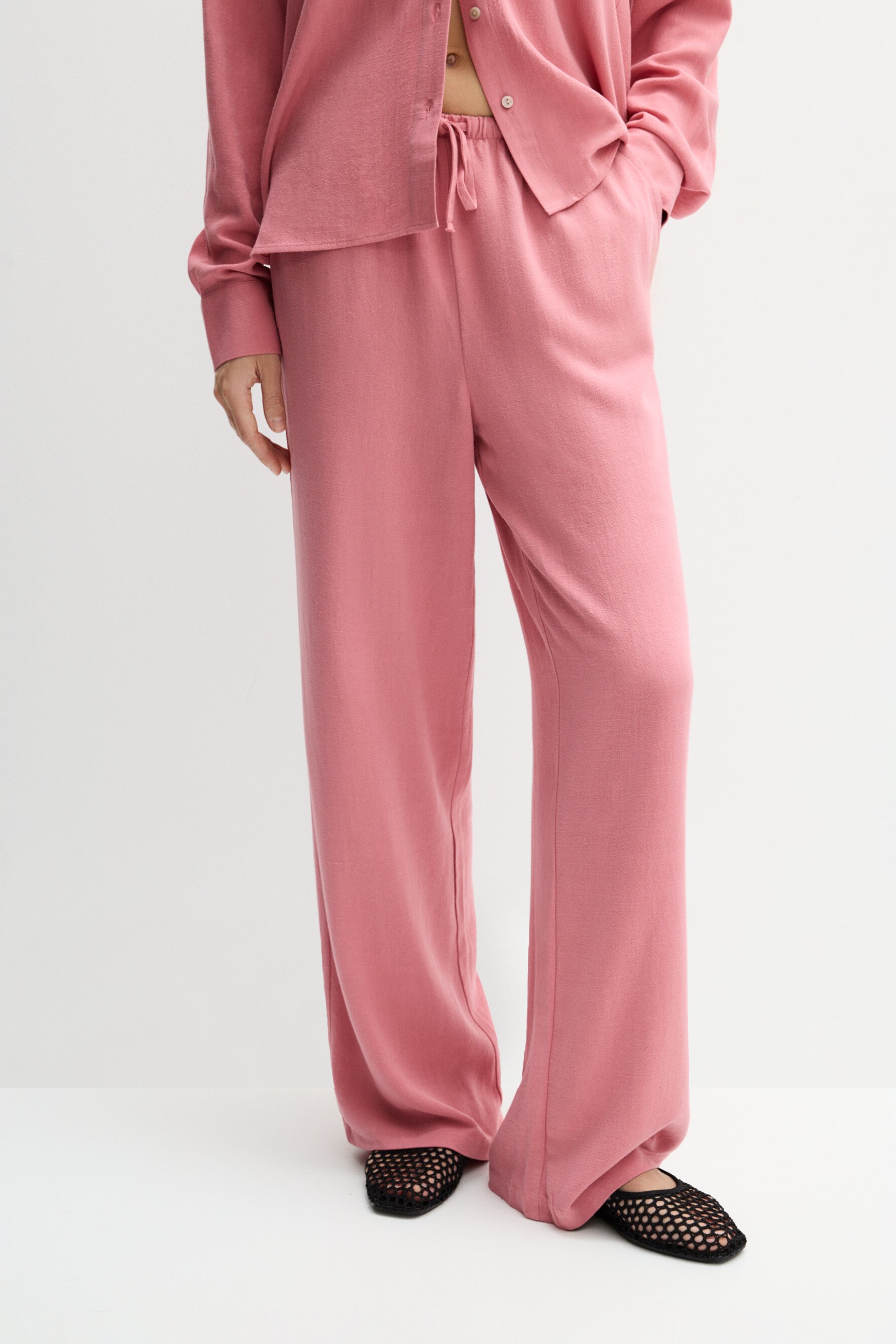 Pantalón wide leg rústico