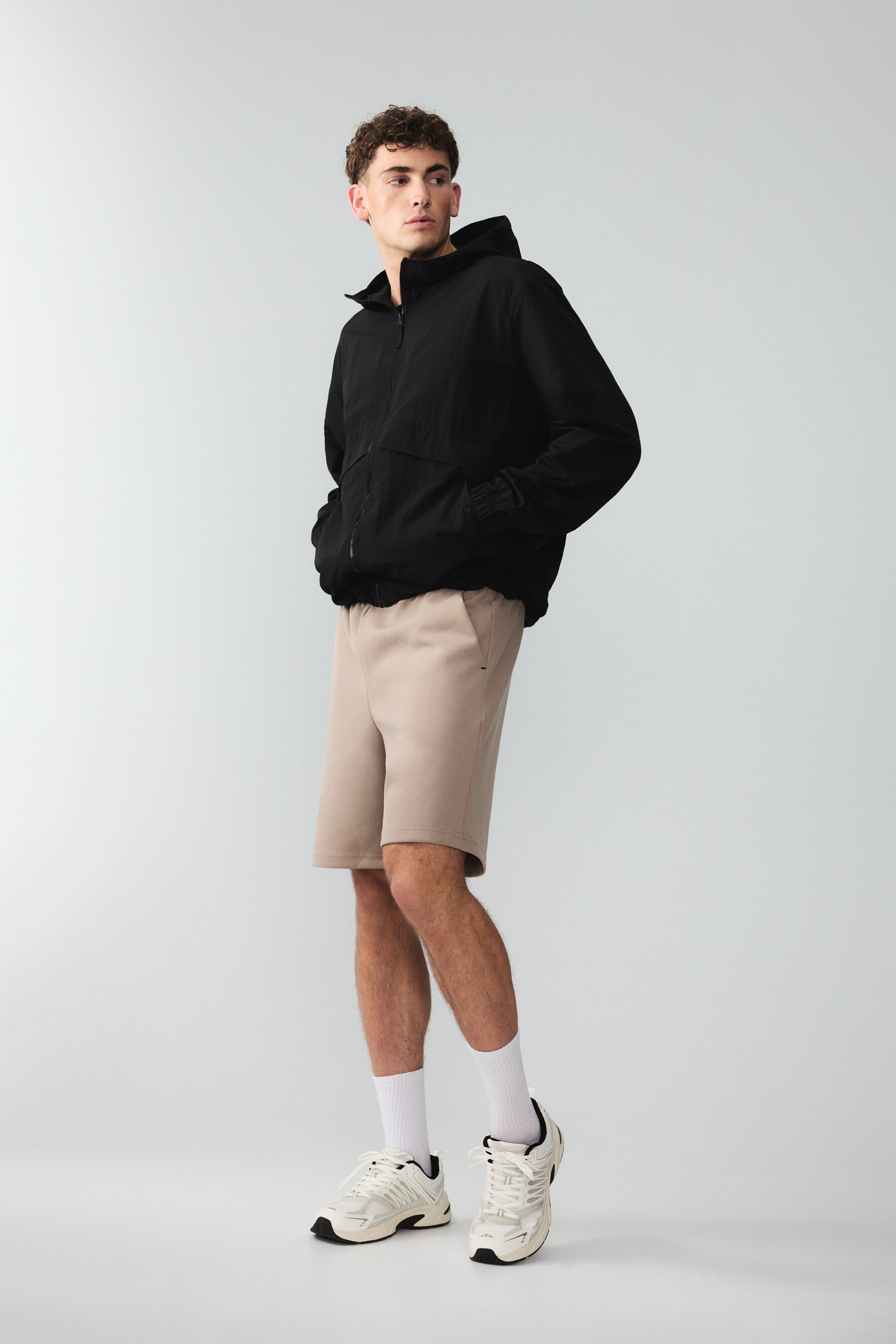 Bermuda deportiva interlock