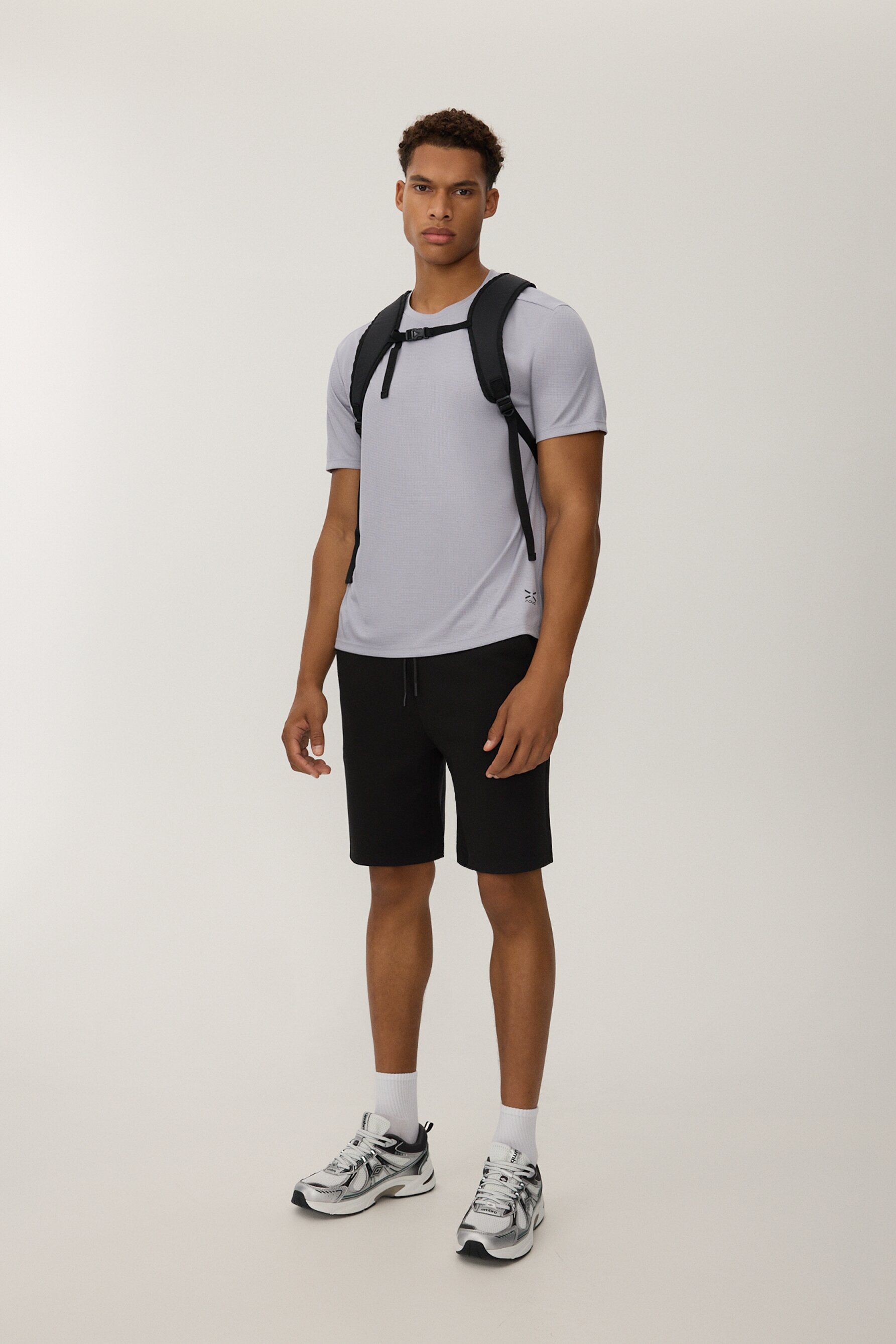 Bermuda deportiva interlock