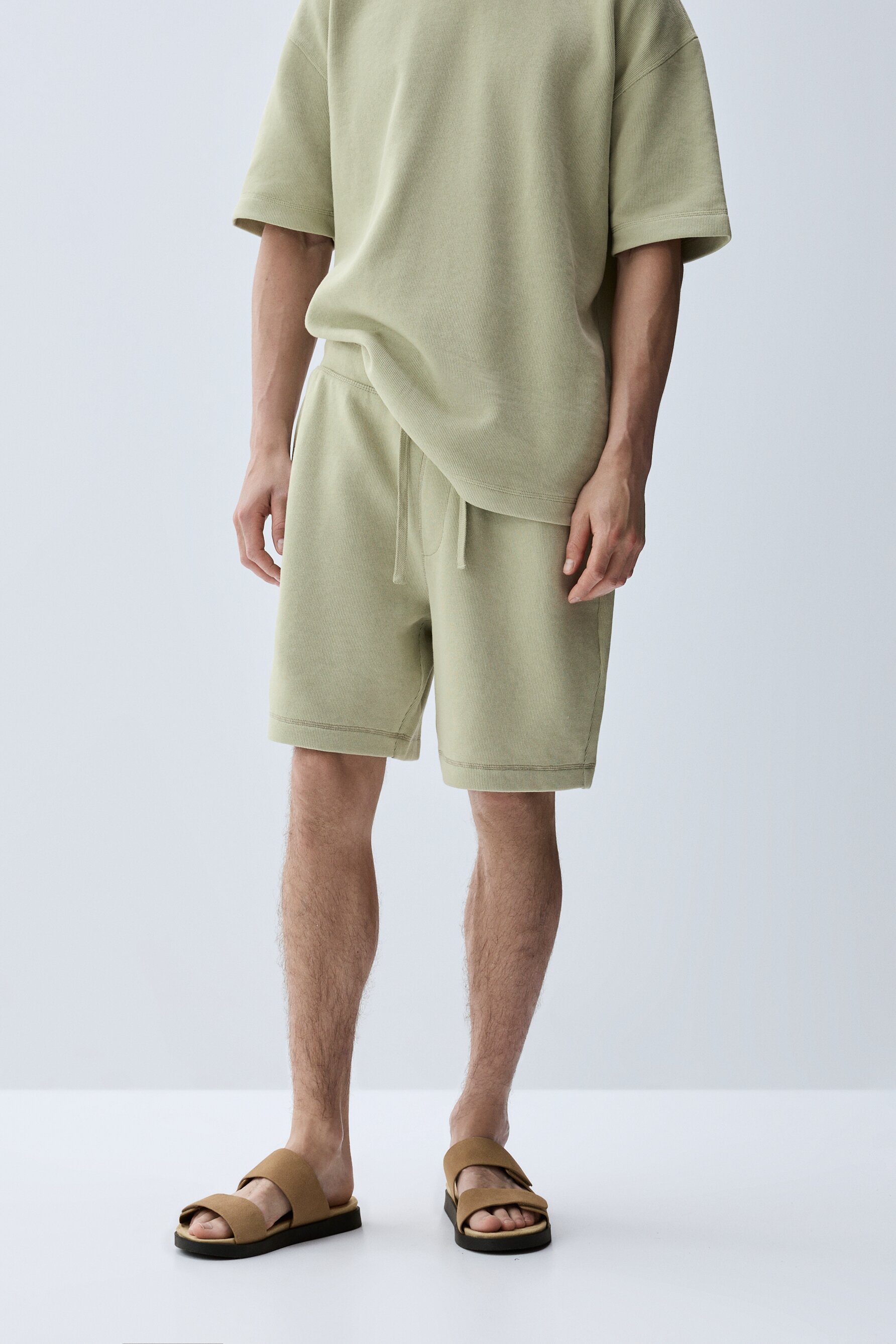 Bermuda punto cortado