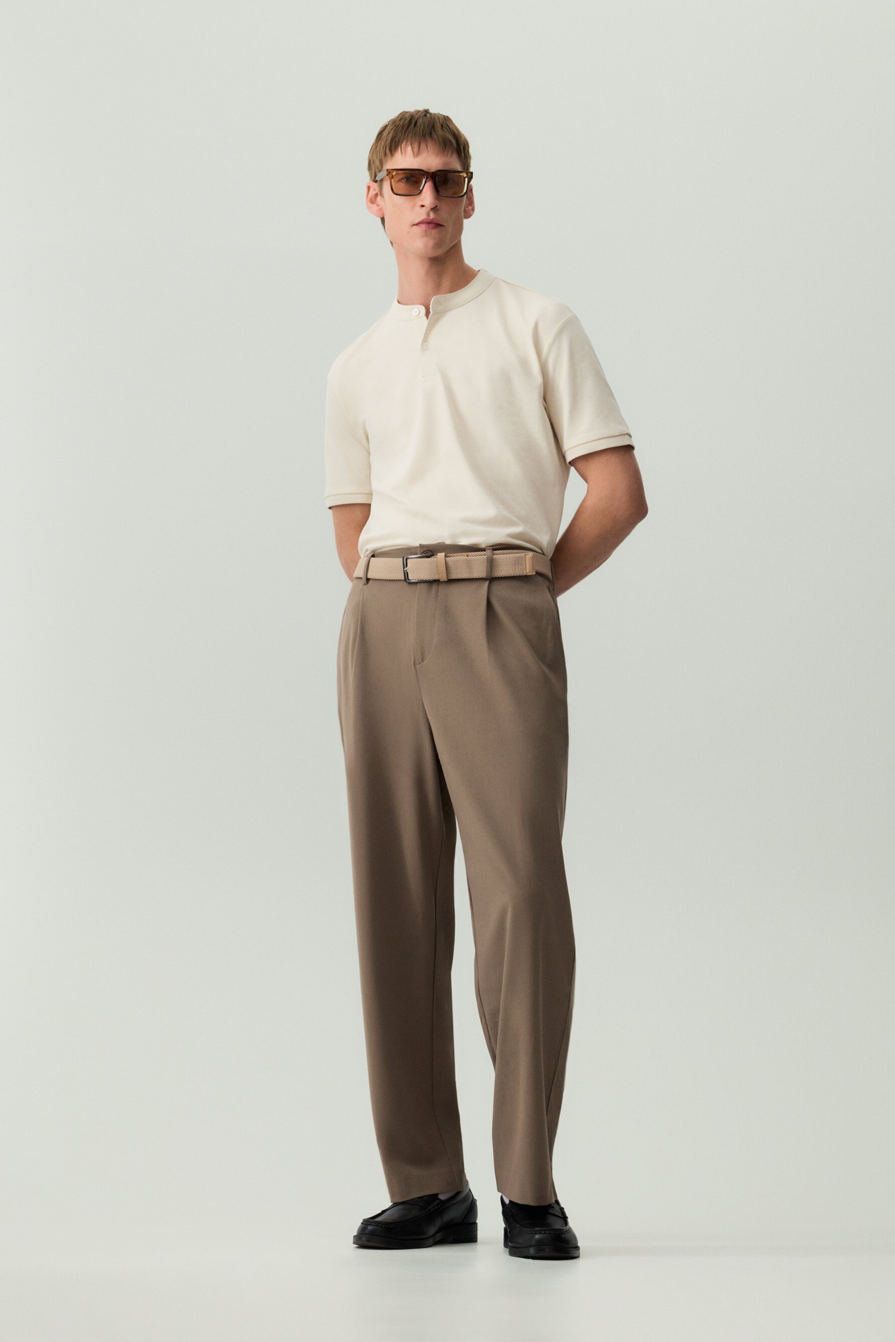 Polo básico cuello mao