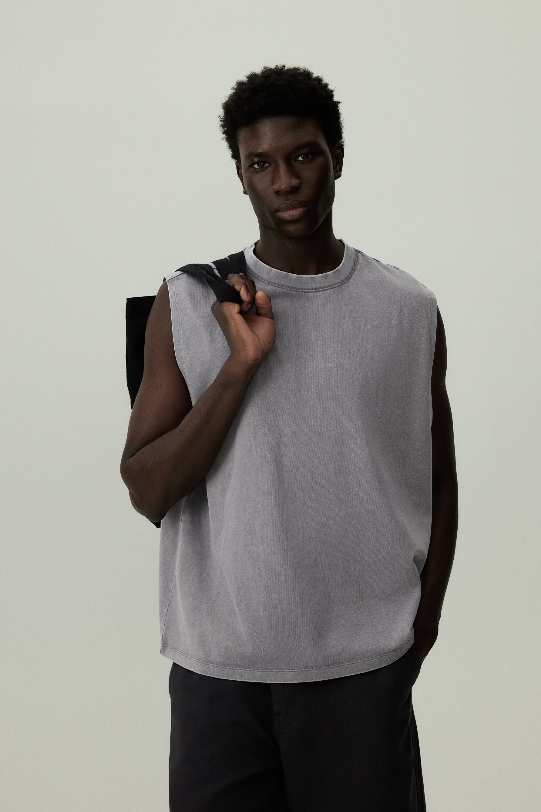 Camiseta tirantes efecto lavado