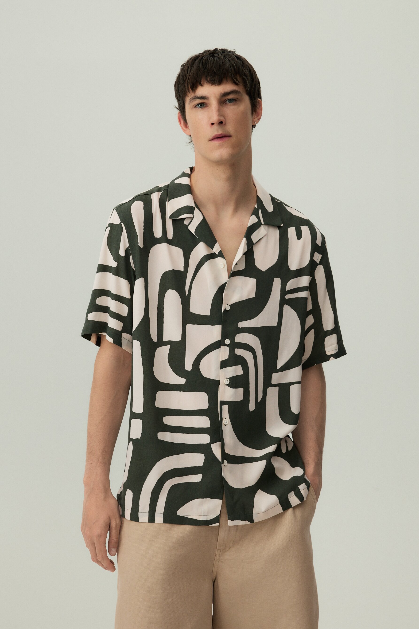 Camisa resort estampada