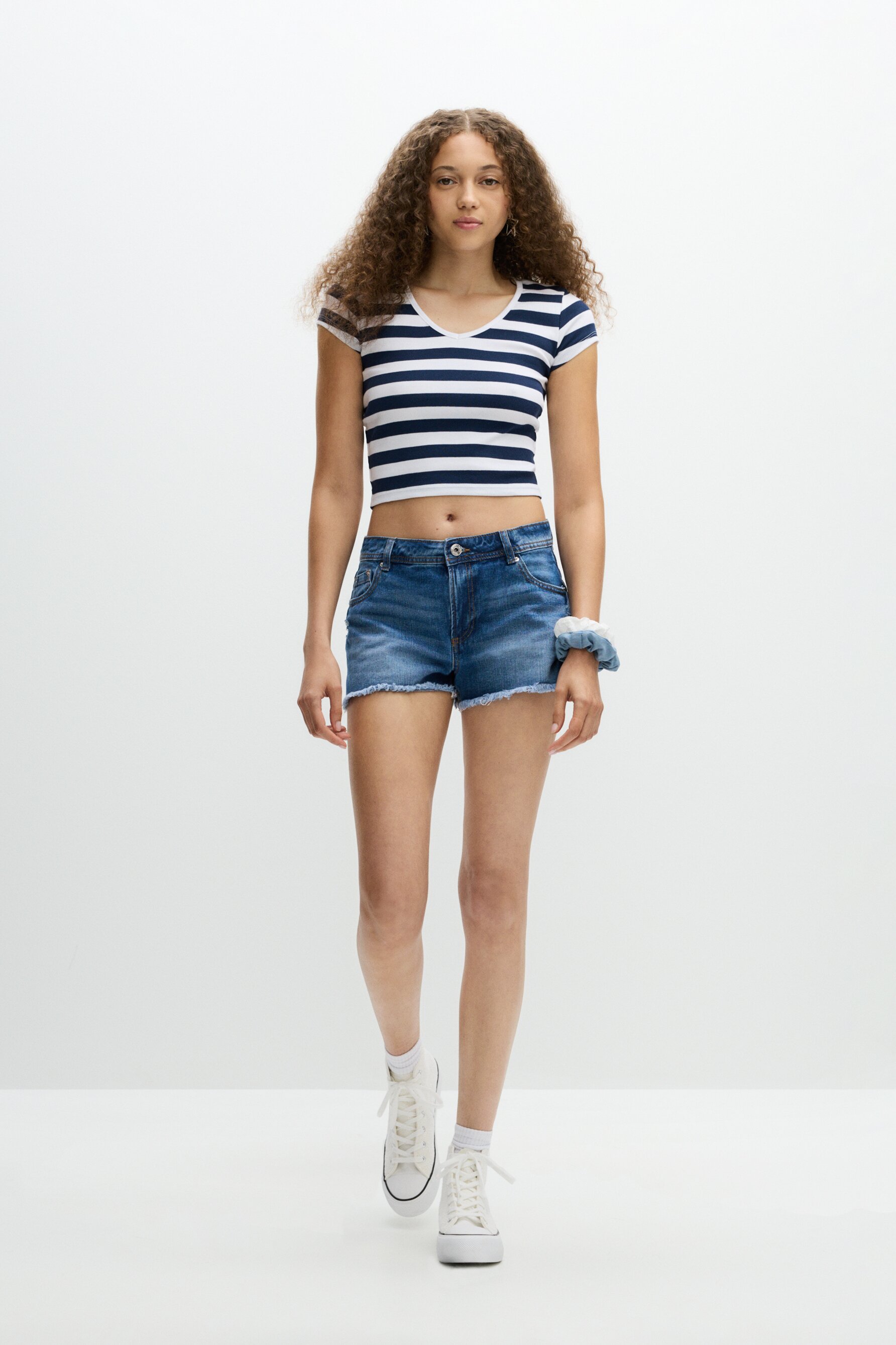 Camiseta canalé cuello pico