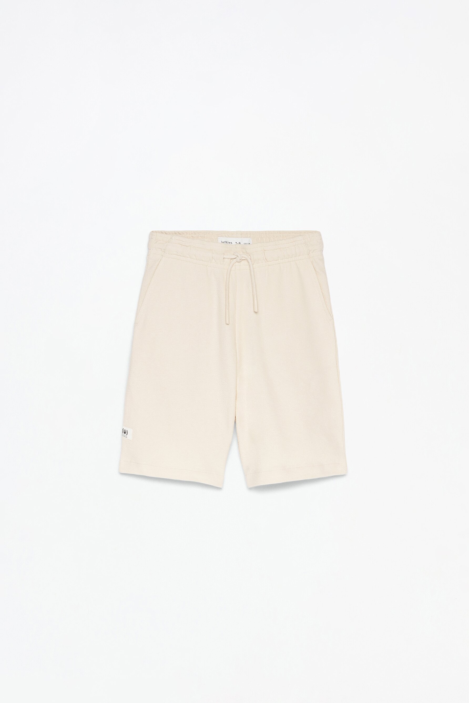 Bermuda punto cortado