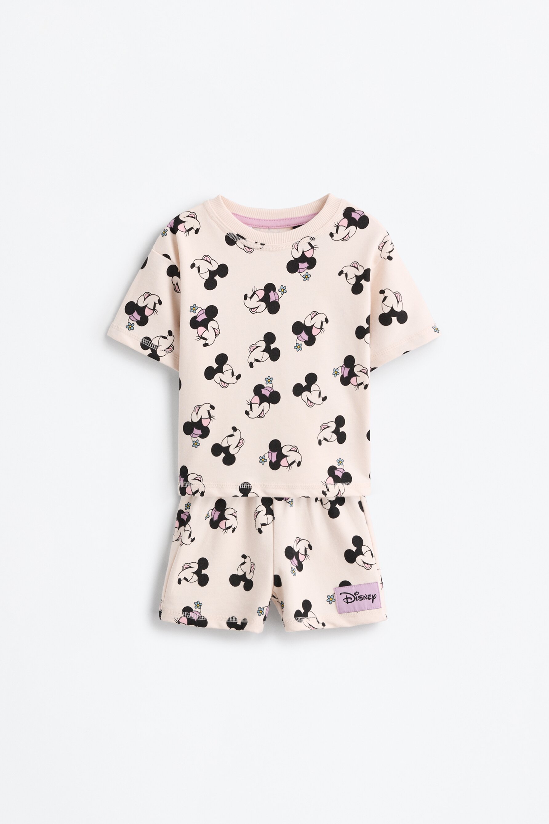 Conjunto Minnie Mouse ©Disney camiseta y short