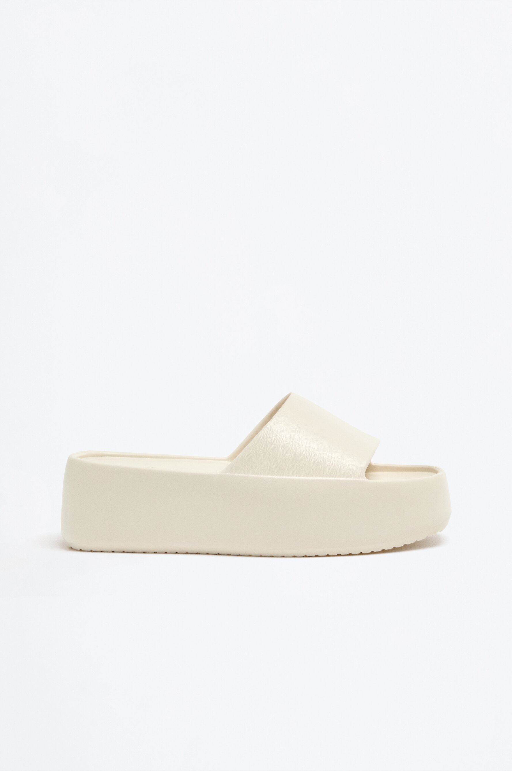 Sandalia baño plataforma