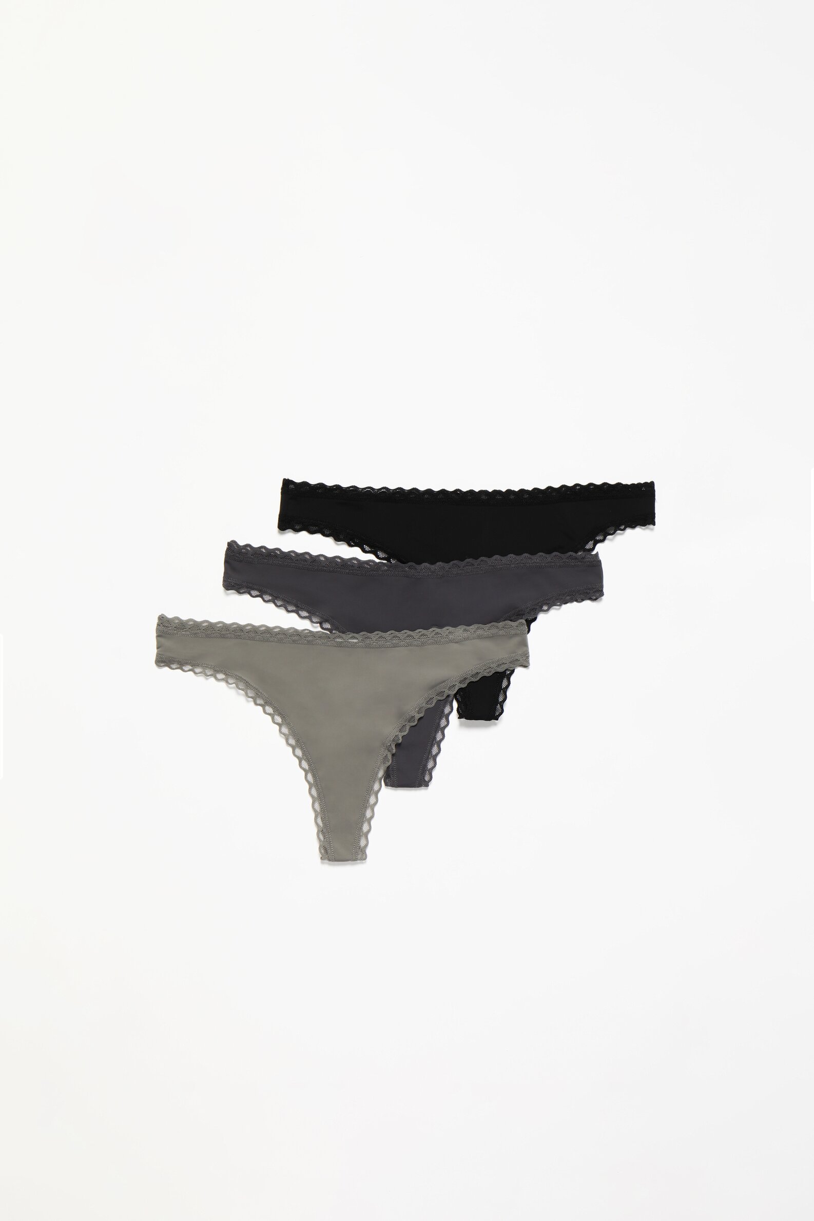3-Pack of Brazilian briefs with lace trim
