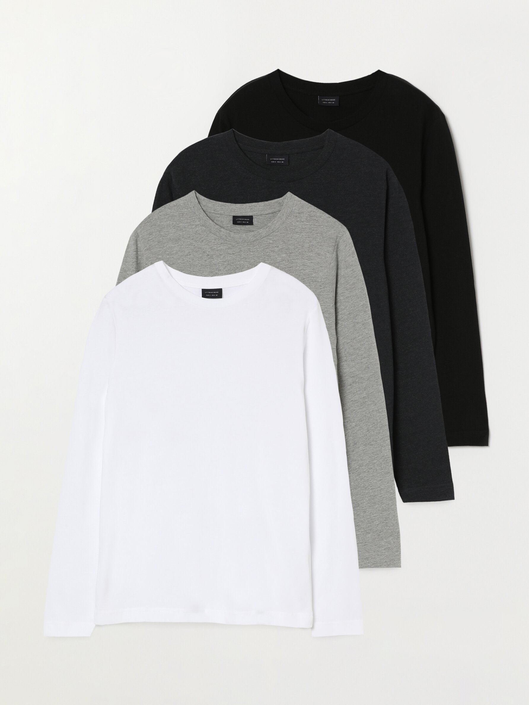 Pack de 4 camisetas básicas de manga longa.