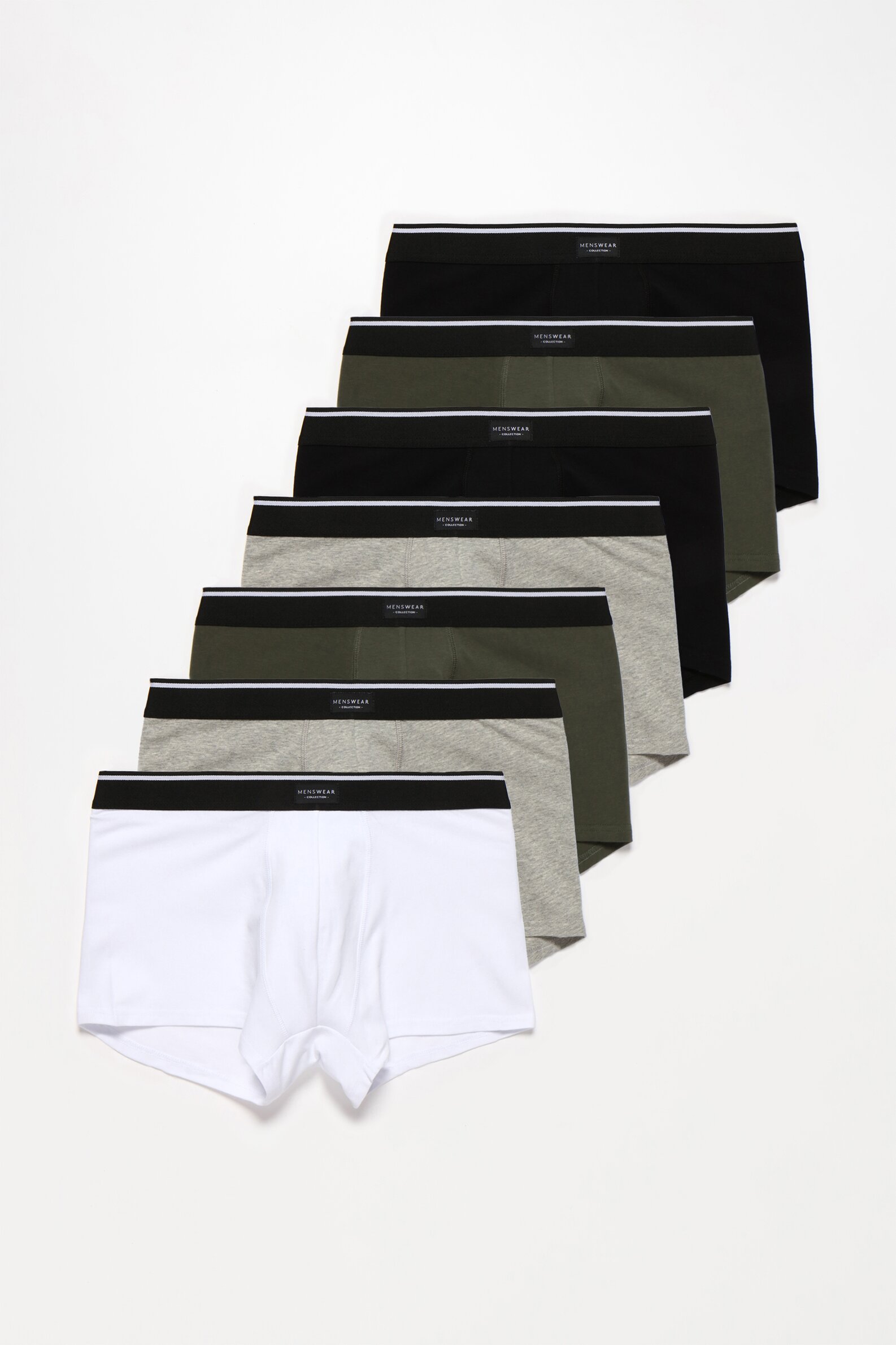 Pack of 7 plain boxers