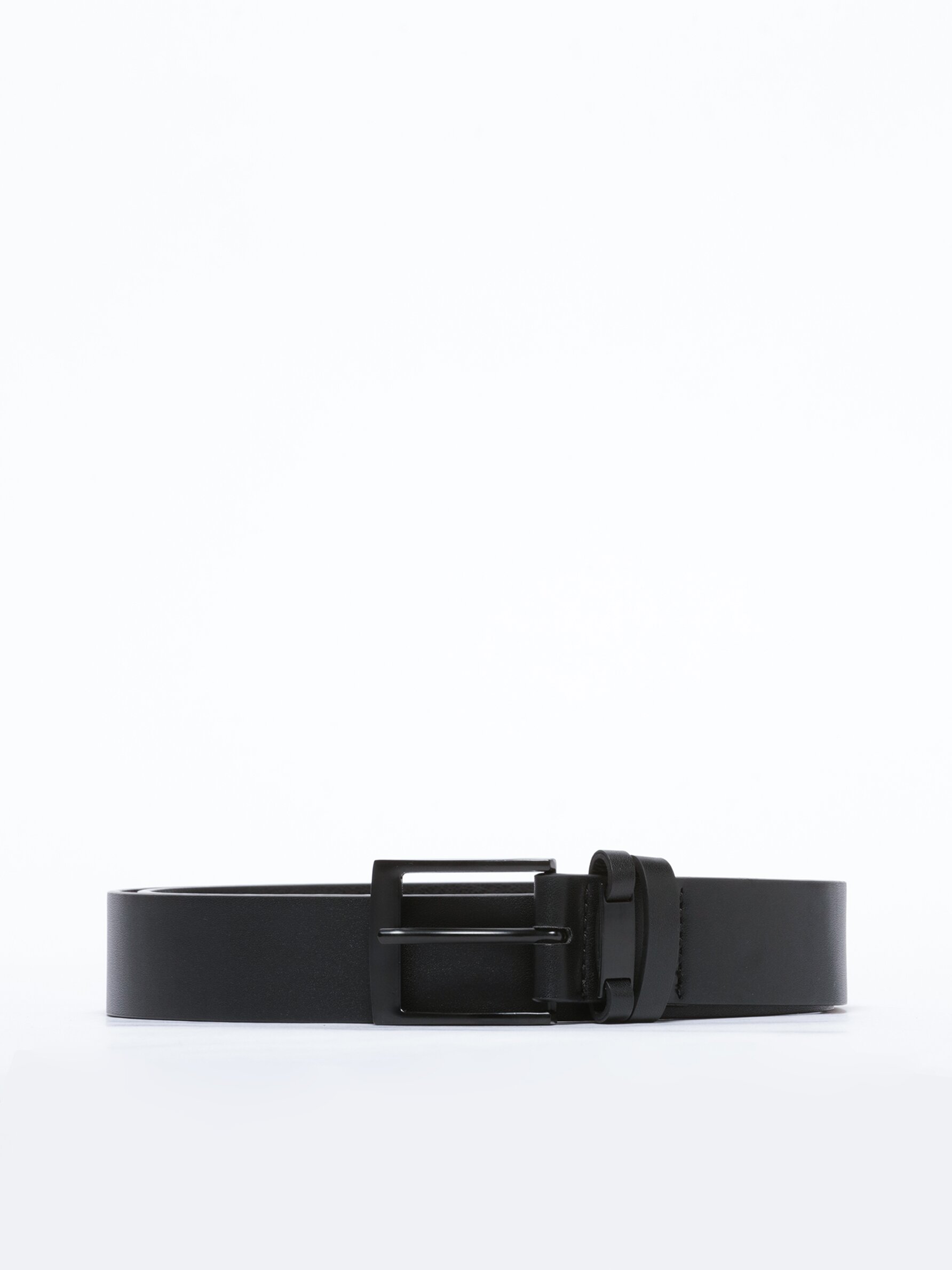 Faux leather belt