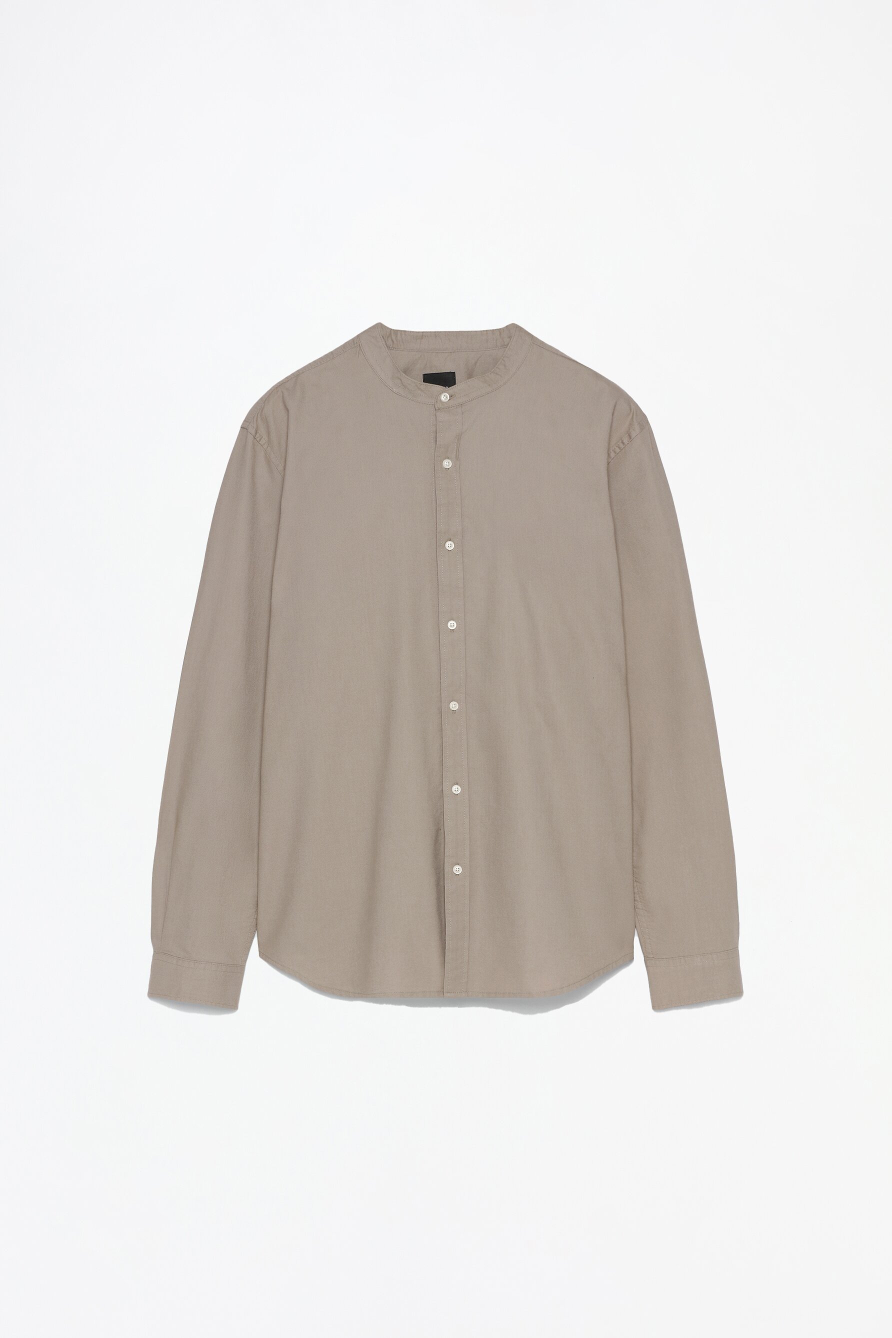Camisa oxford de gola mao