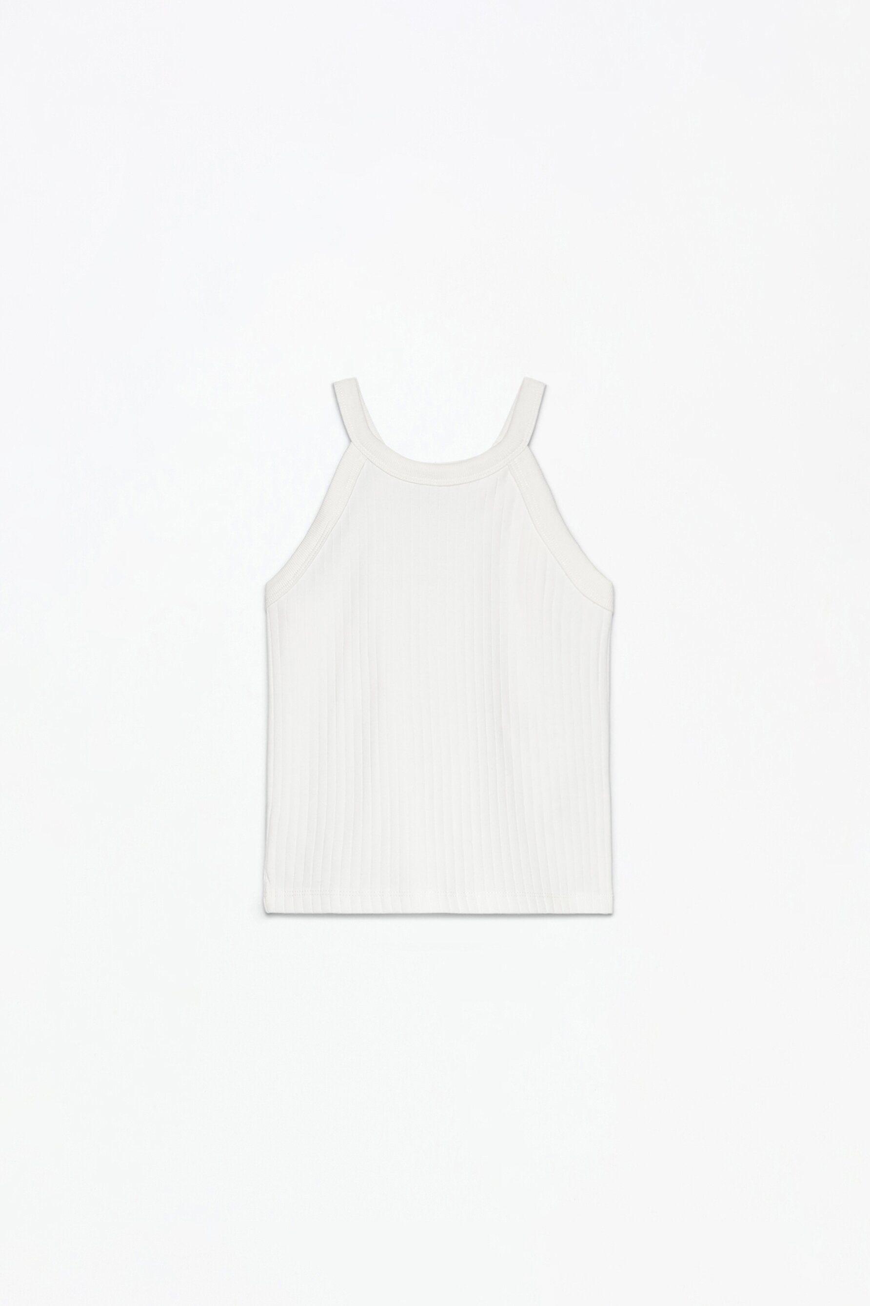 Top canelado com decote halter