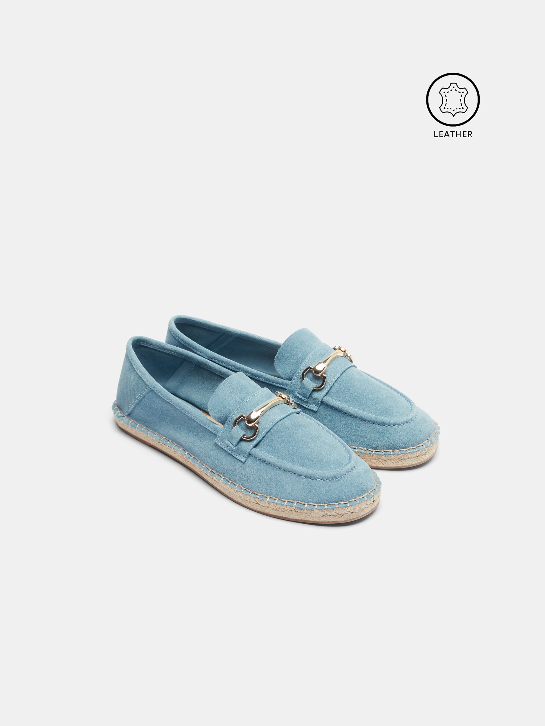 Leather espadrilles with buckle