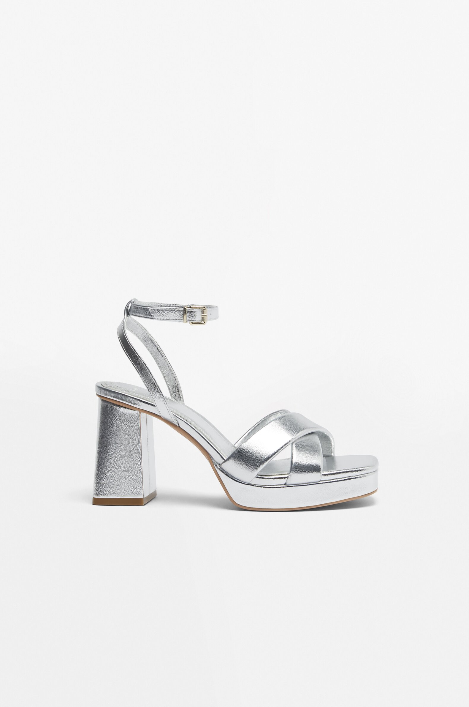 High-heel platform sandals