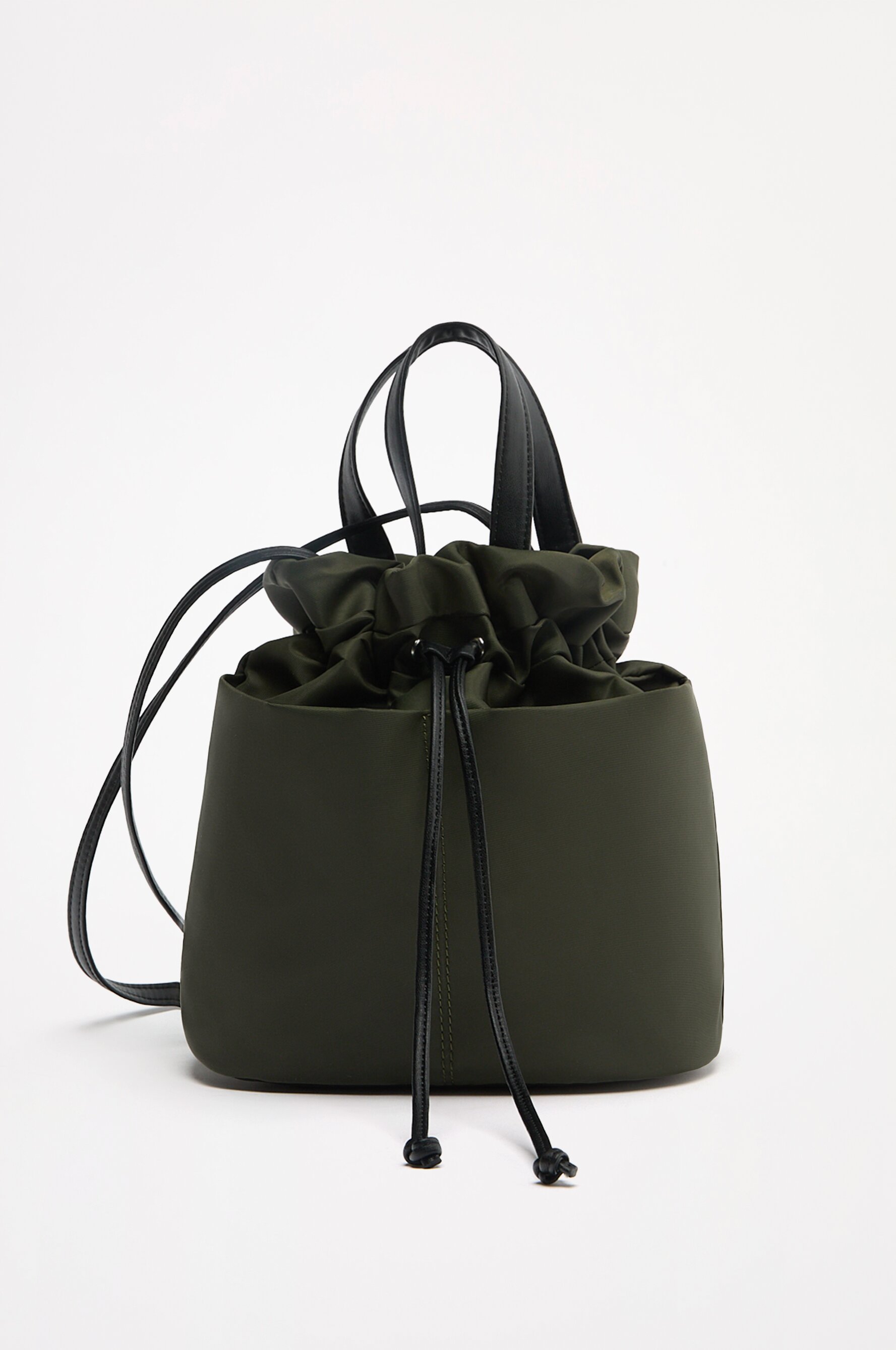Bolso bucket nailon