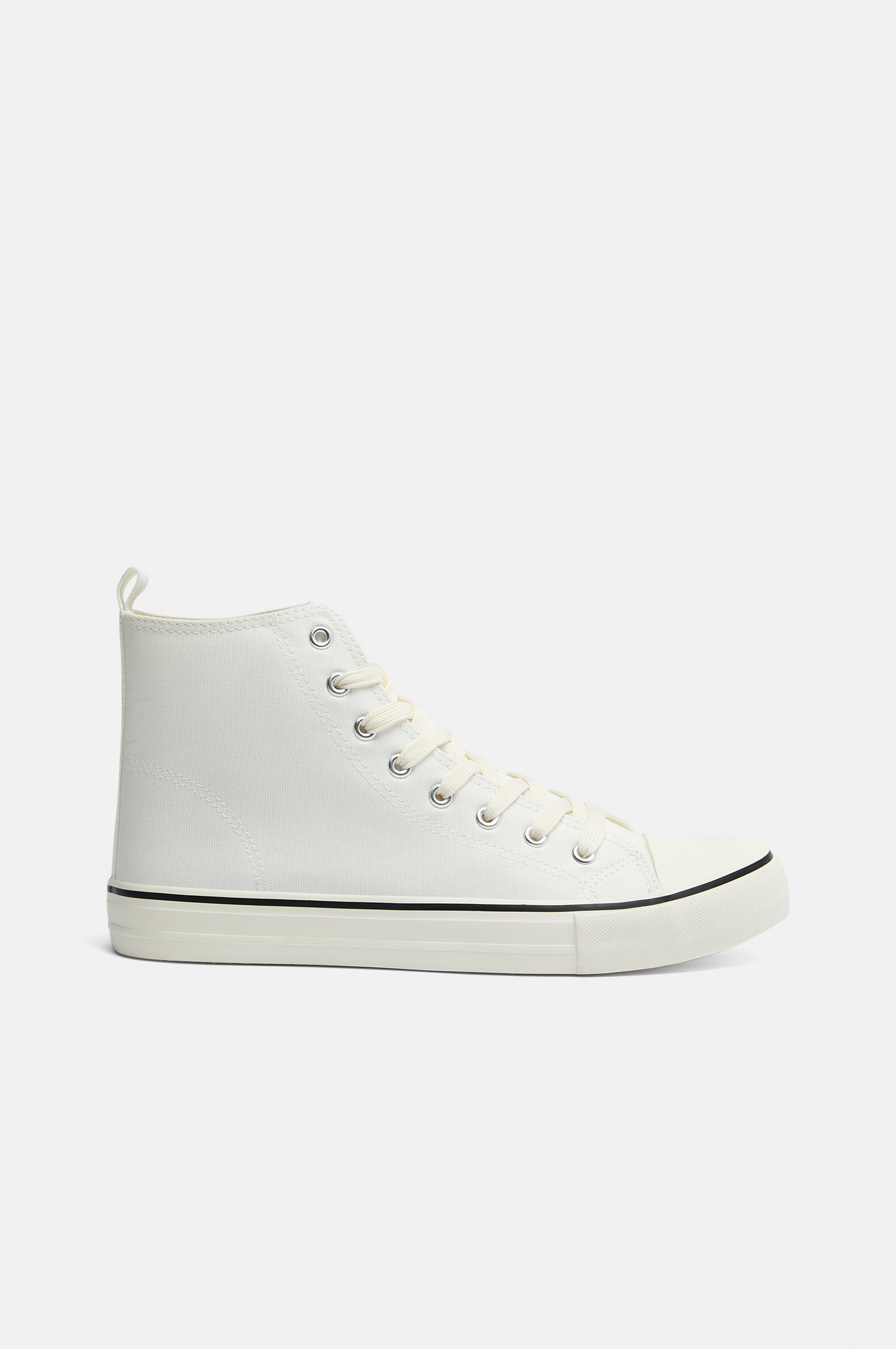 High-top sneakers with toecap