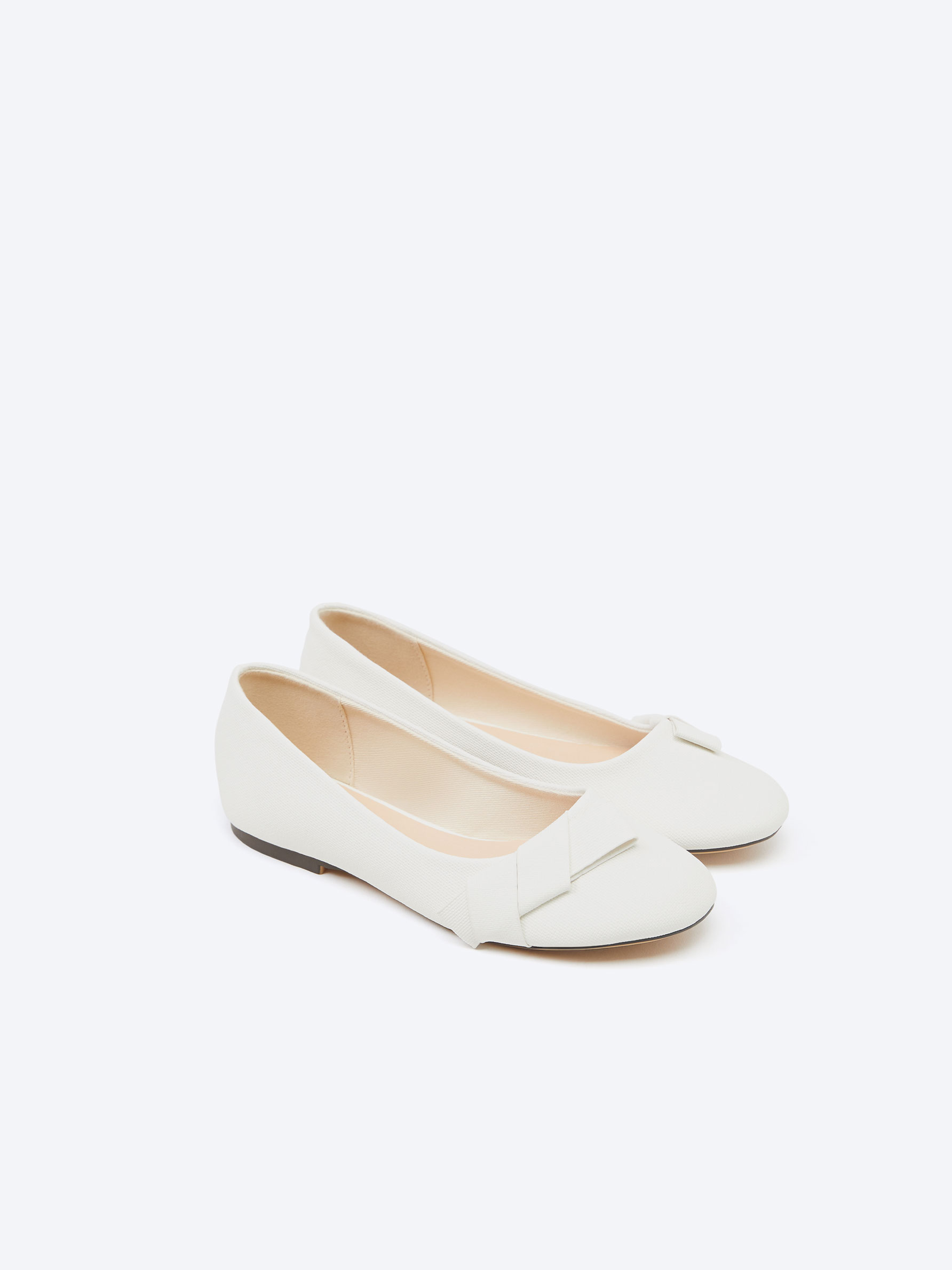 Ballet flats with side bow