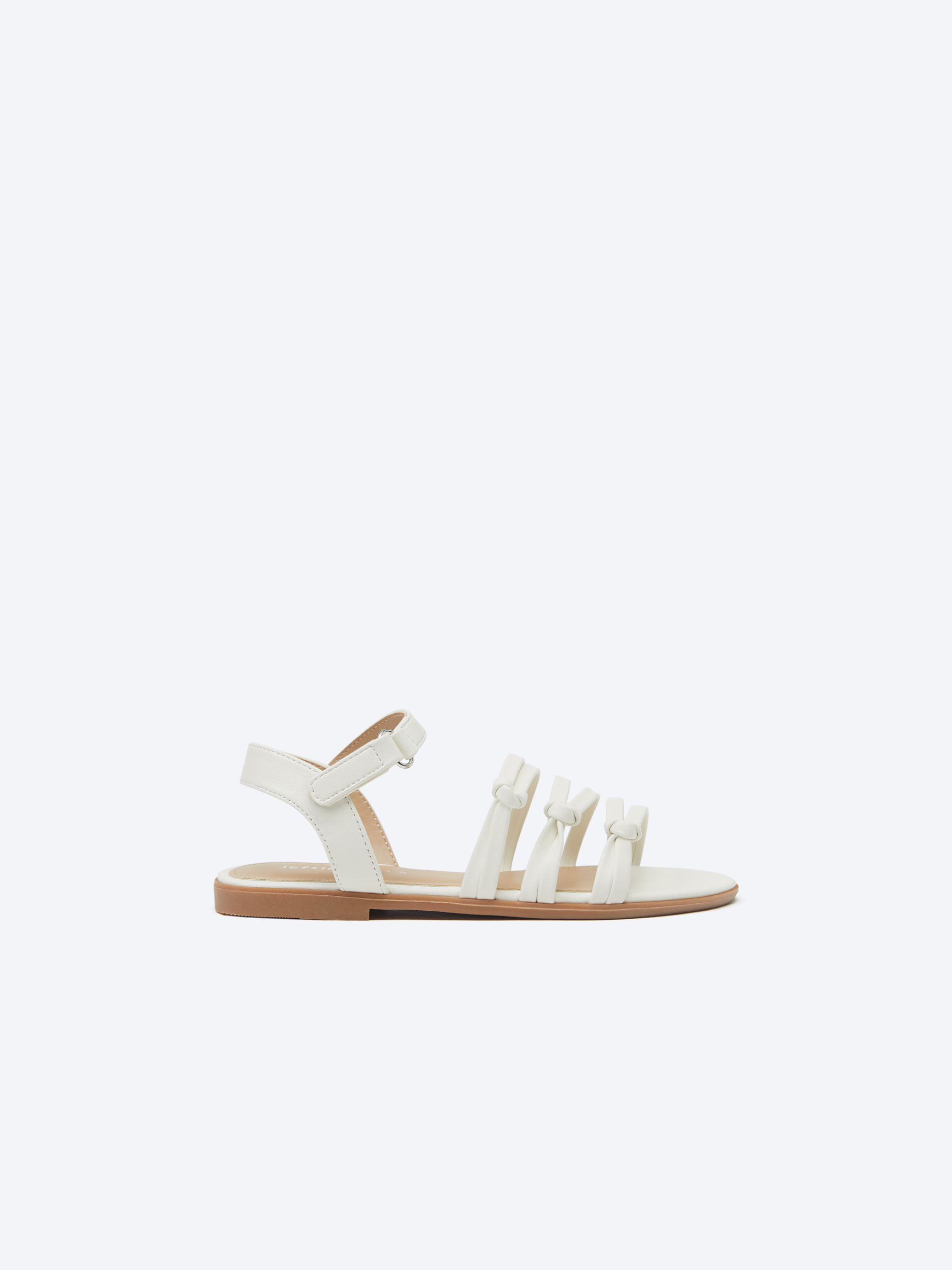 Sandals with knotted detail