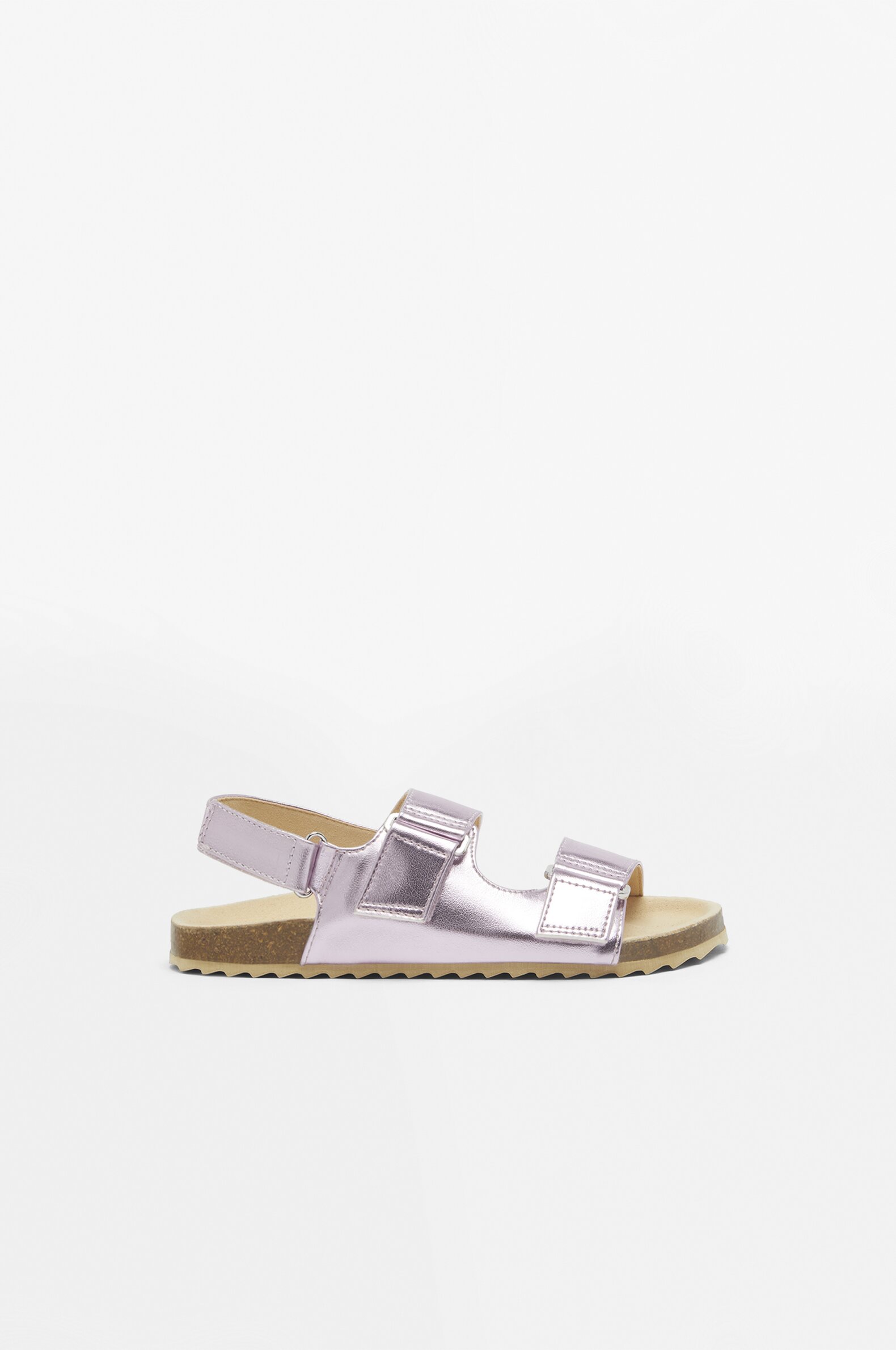 Sandals with metallic buckles
