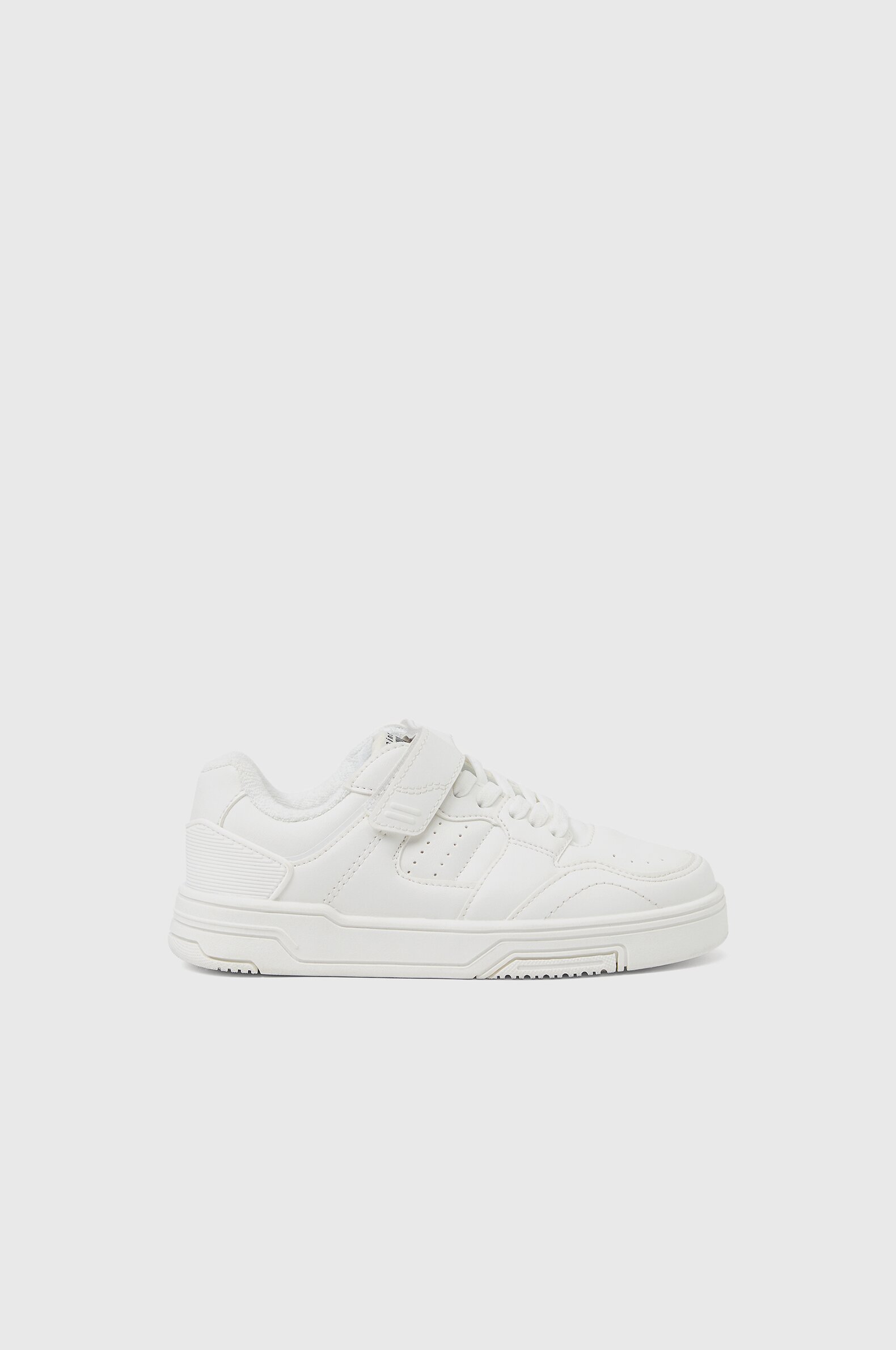 Retro Sneakers