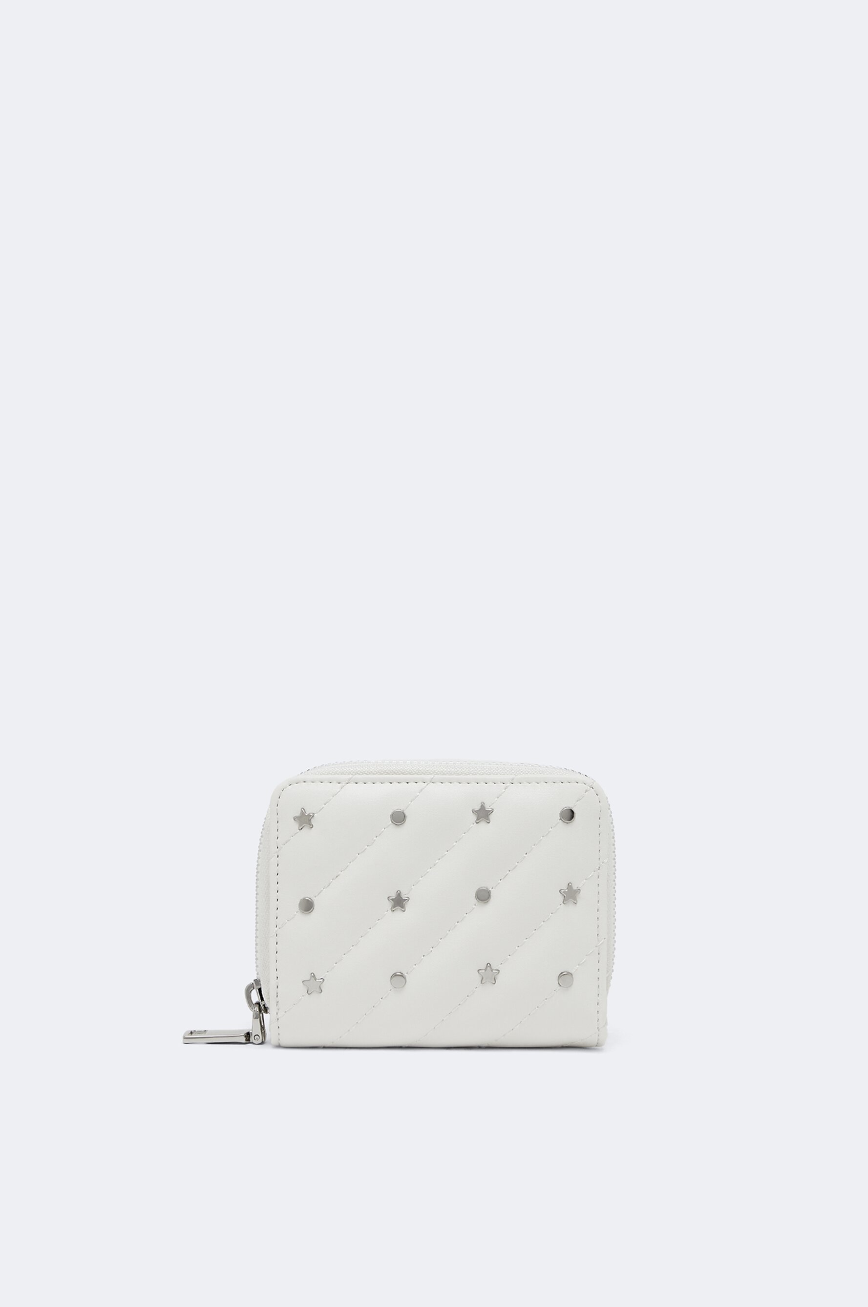 Quilted wallet with studs