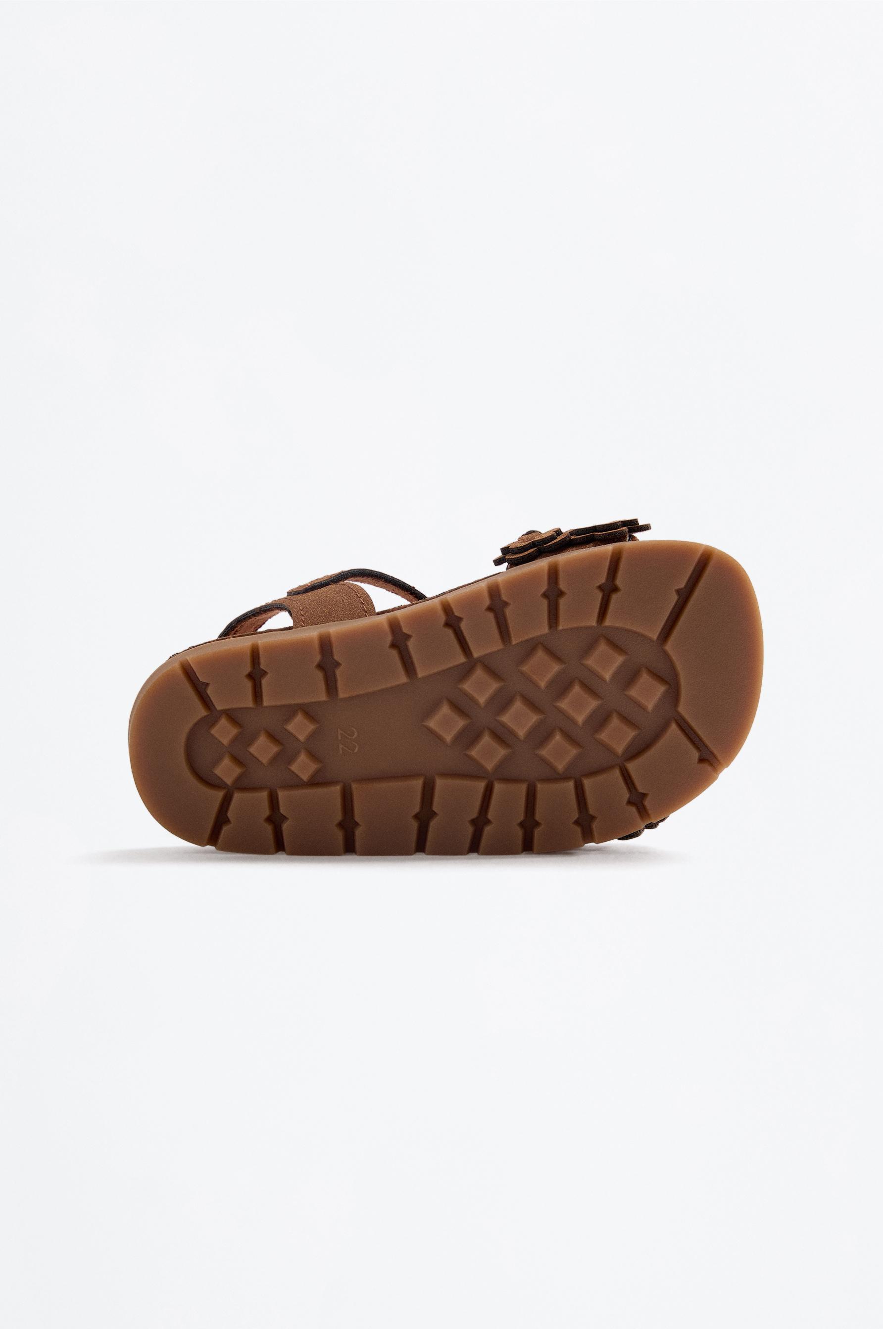 FLORAL SANDALS — BROWN