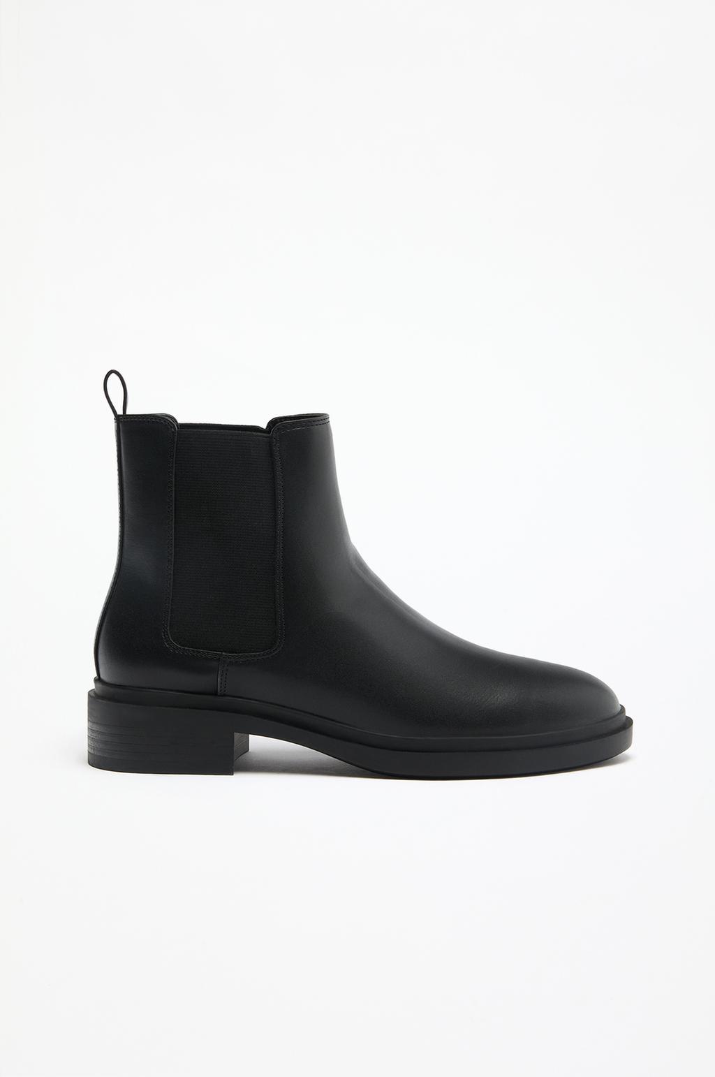 Chelsea boots