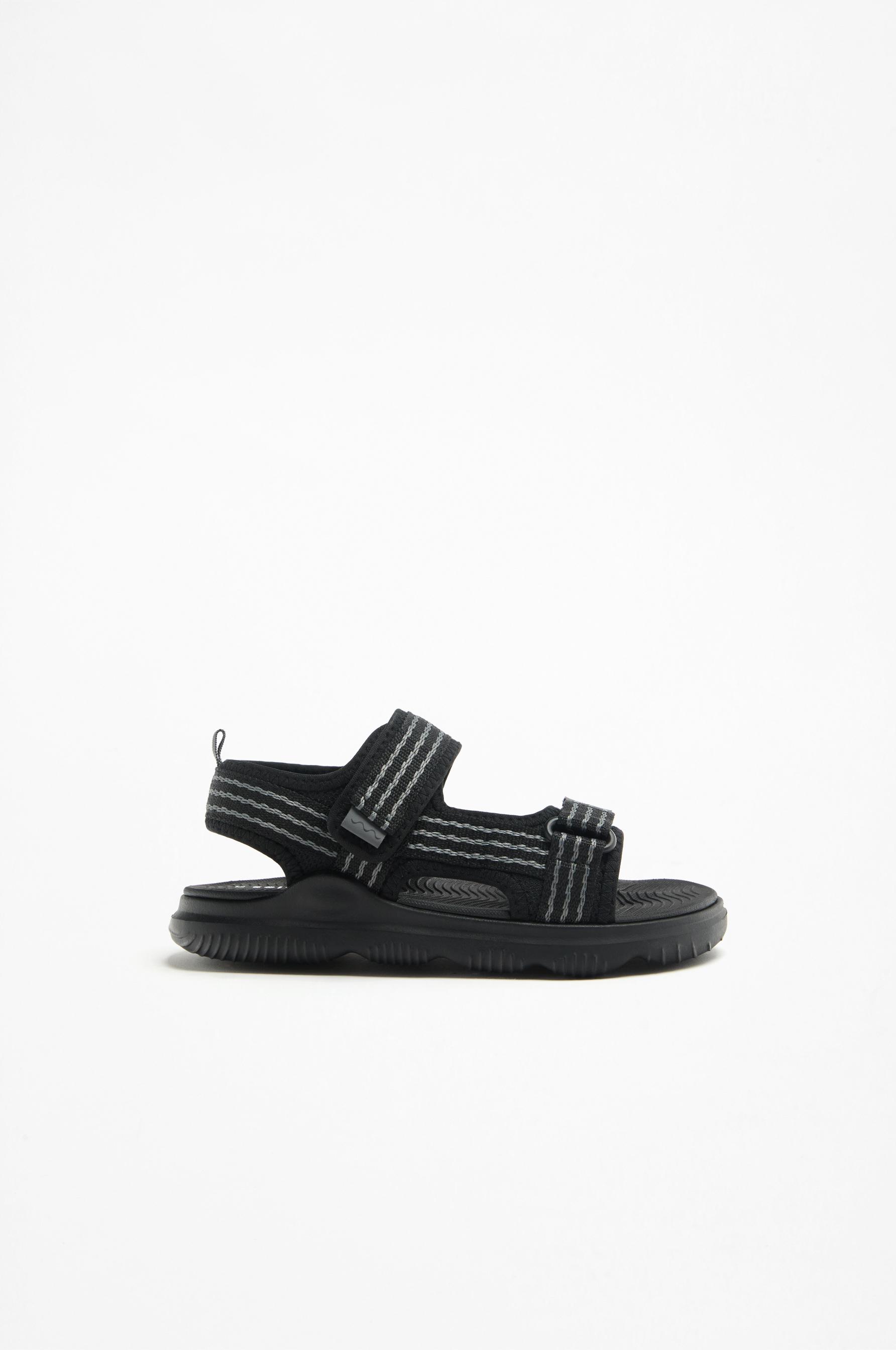 Printed athletic sandals — BLACK