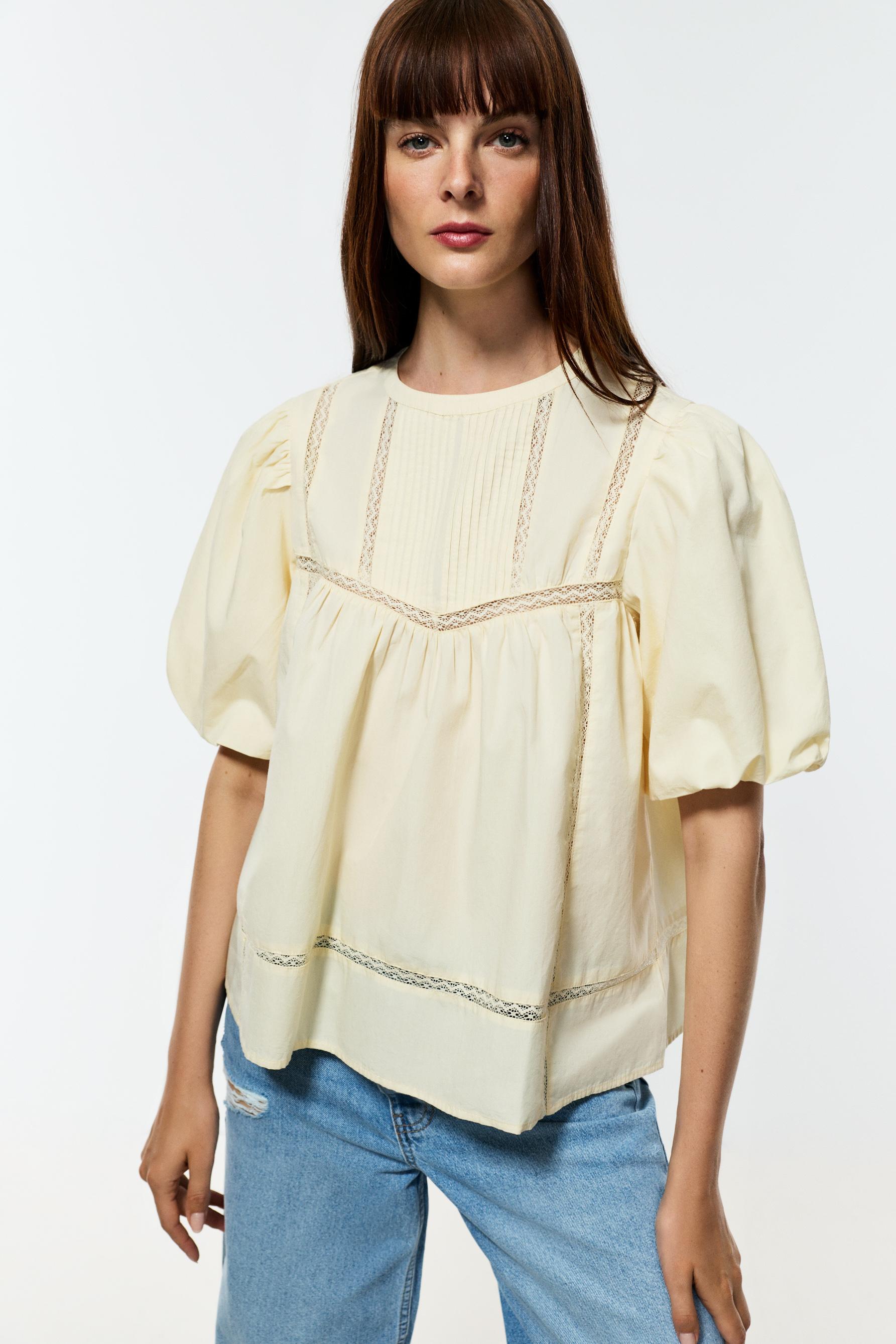 Embroidered blouse — VANILLA