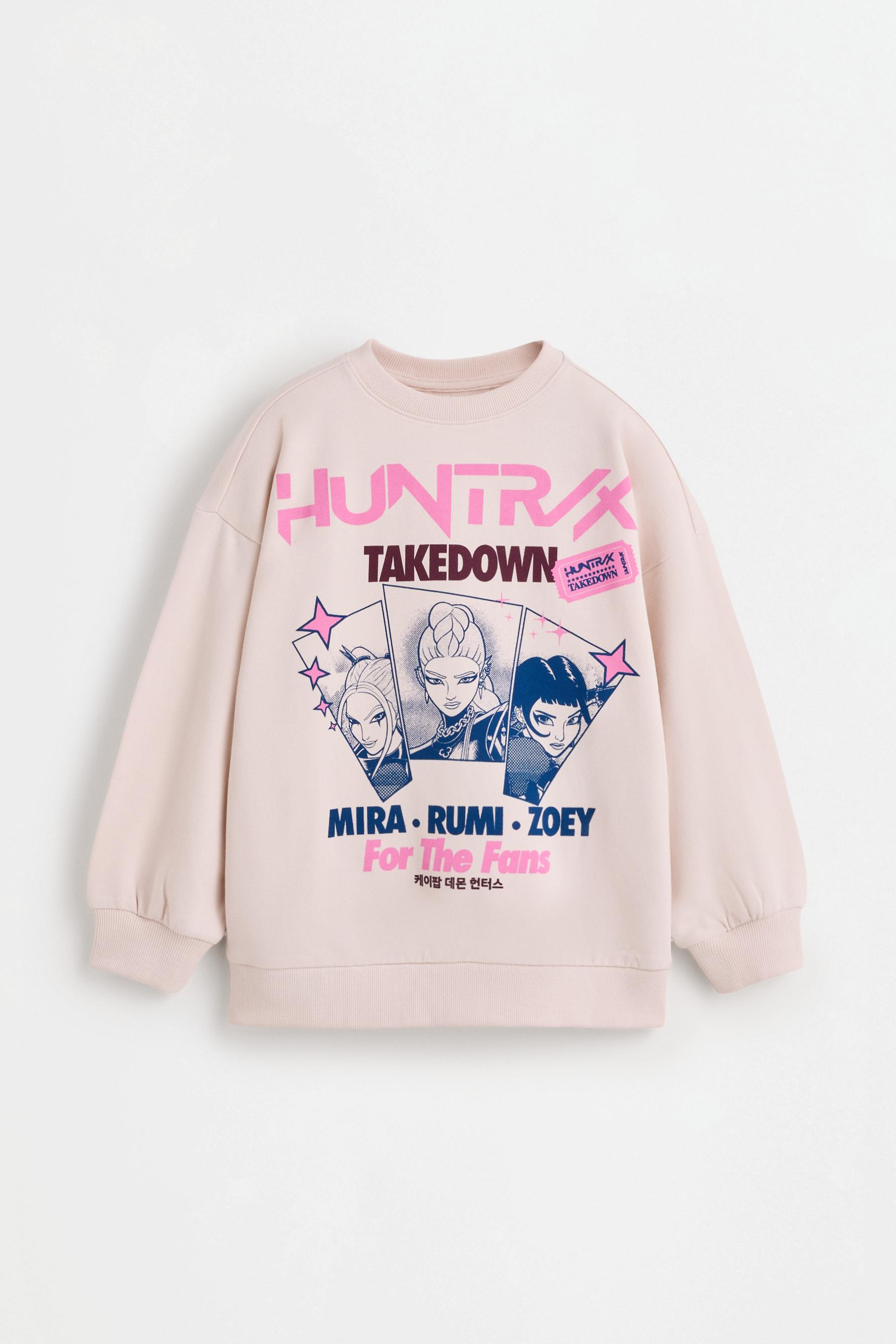 Huntrix K-Pop Demon Hunters ™/© Netflix sweatshirt and flare leggings set — SAND