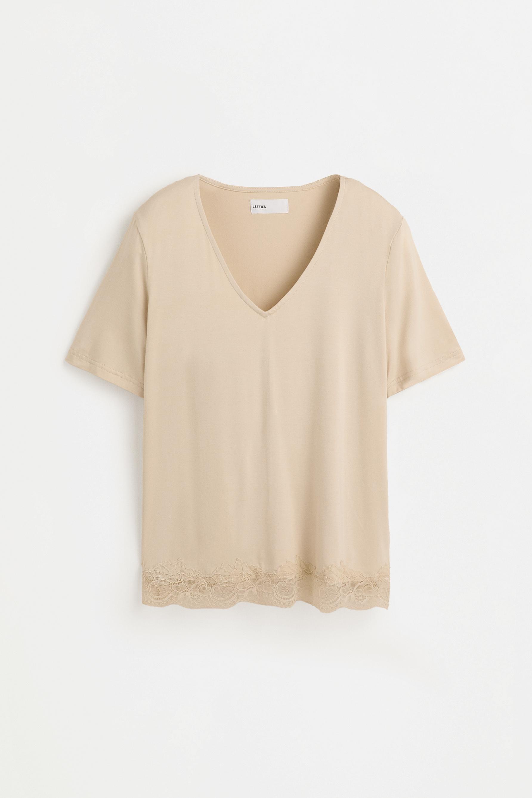 Short pyjamas with lace — SAND