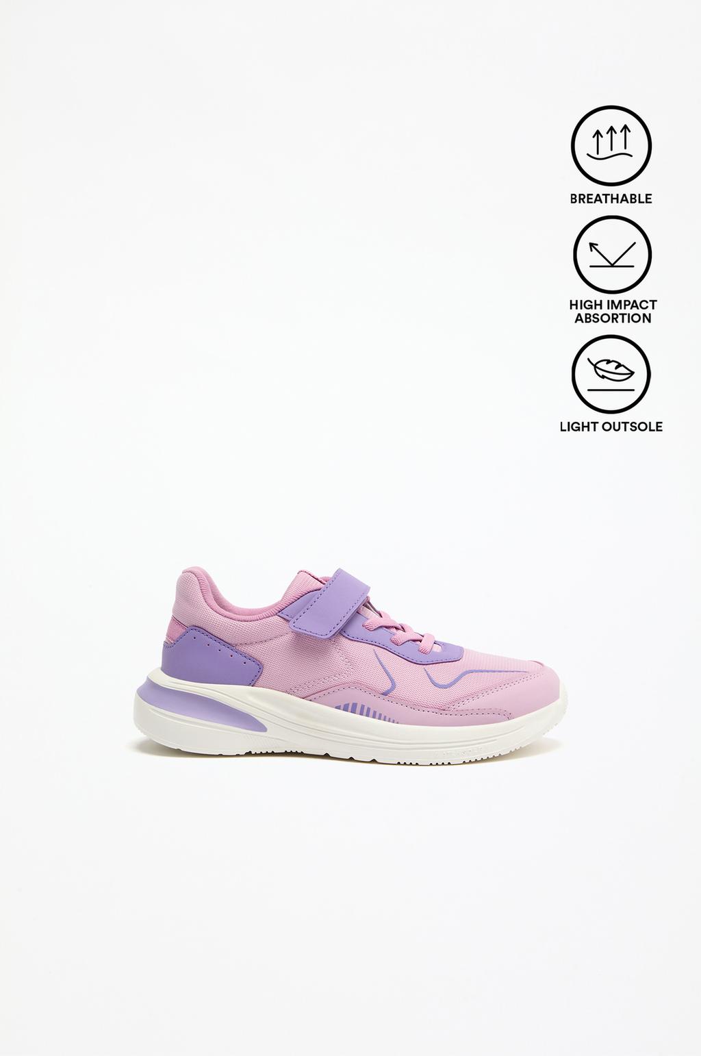 Combined technical sneakers