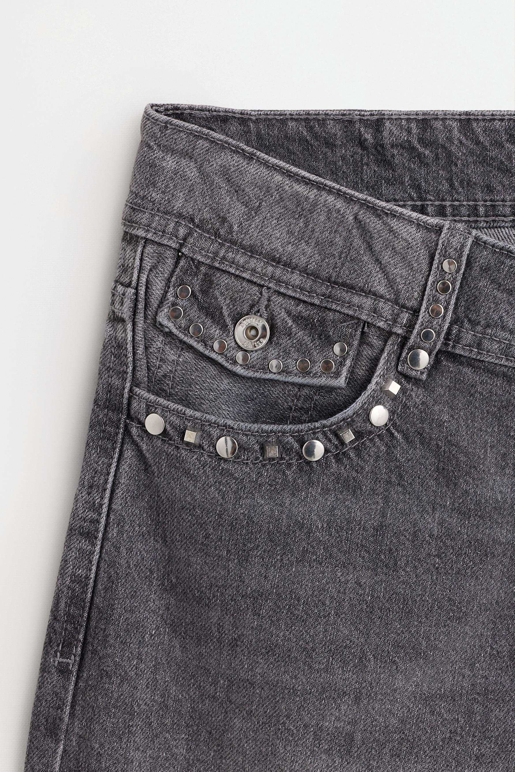 Straight-leg stud jeans — GREY