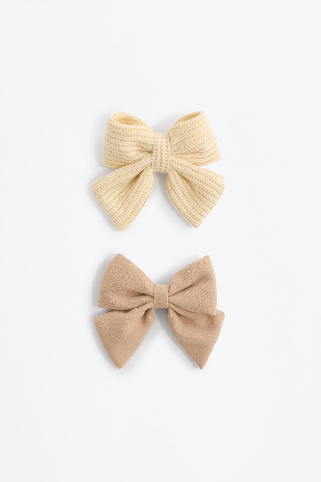 Pack of 2 knit bows
