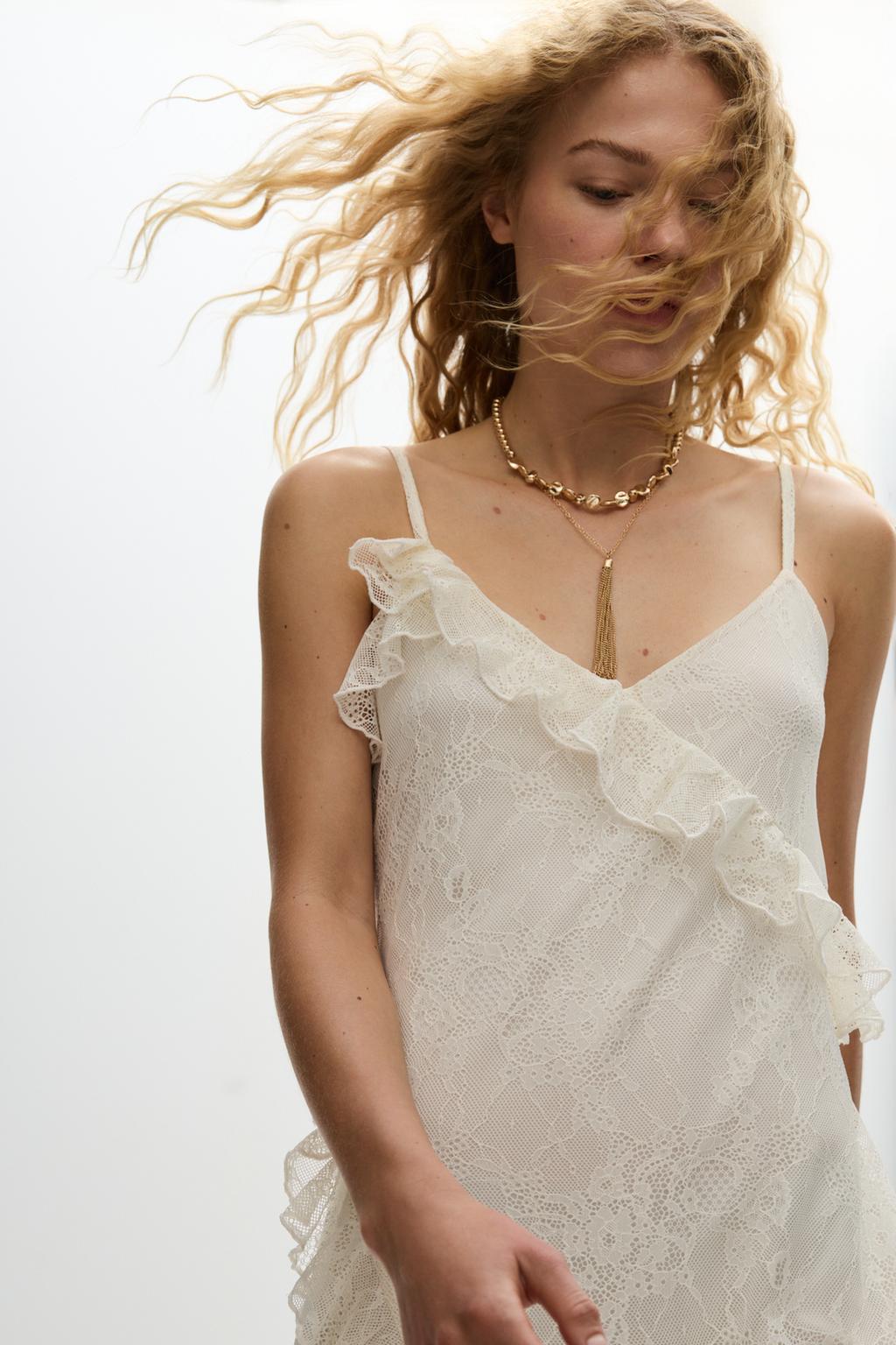 Asymmetric dress with ruffles
