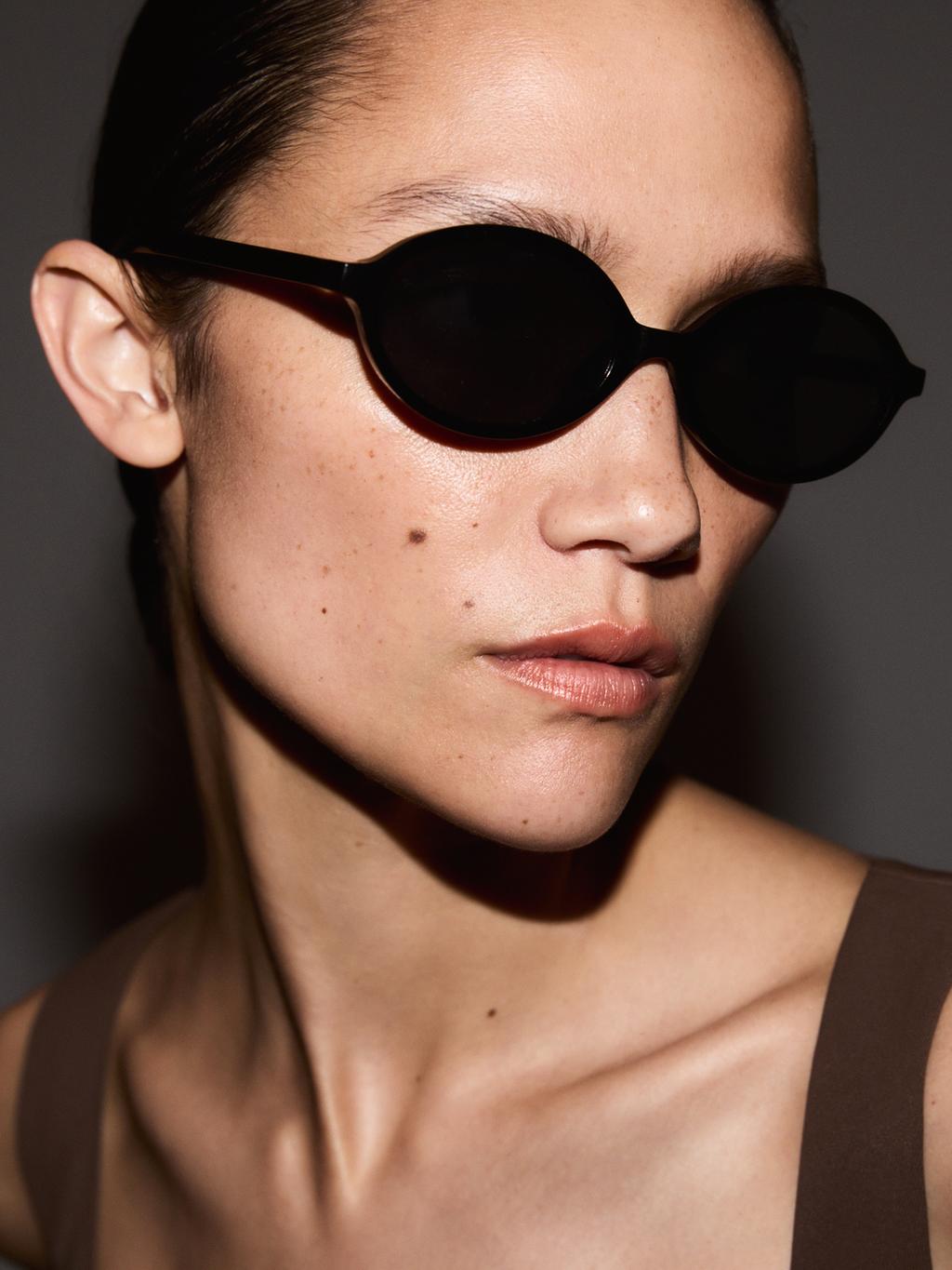 Oval sunglasses