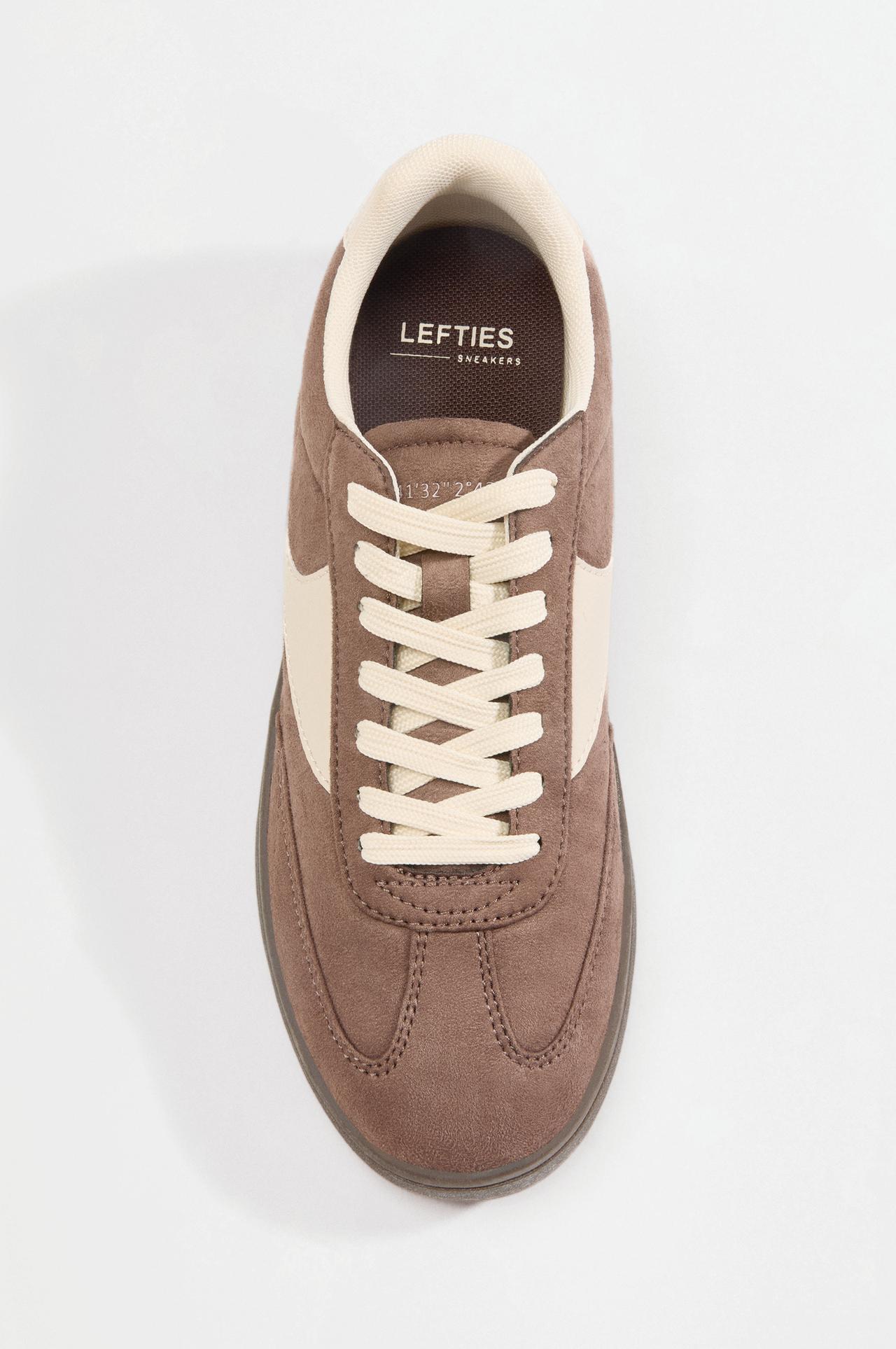 Retro sneakers — BROWN