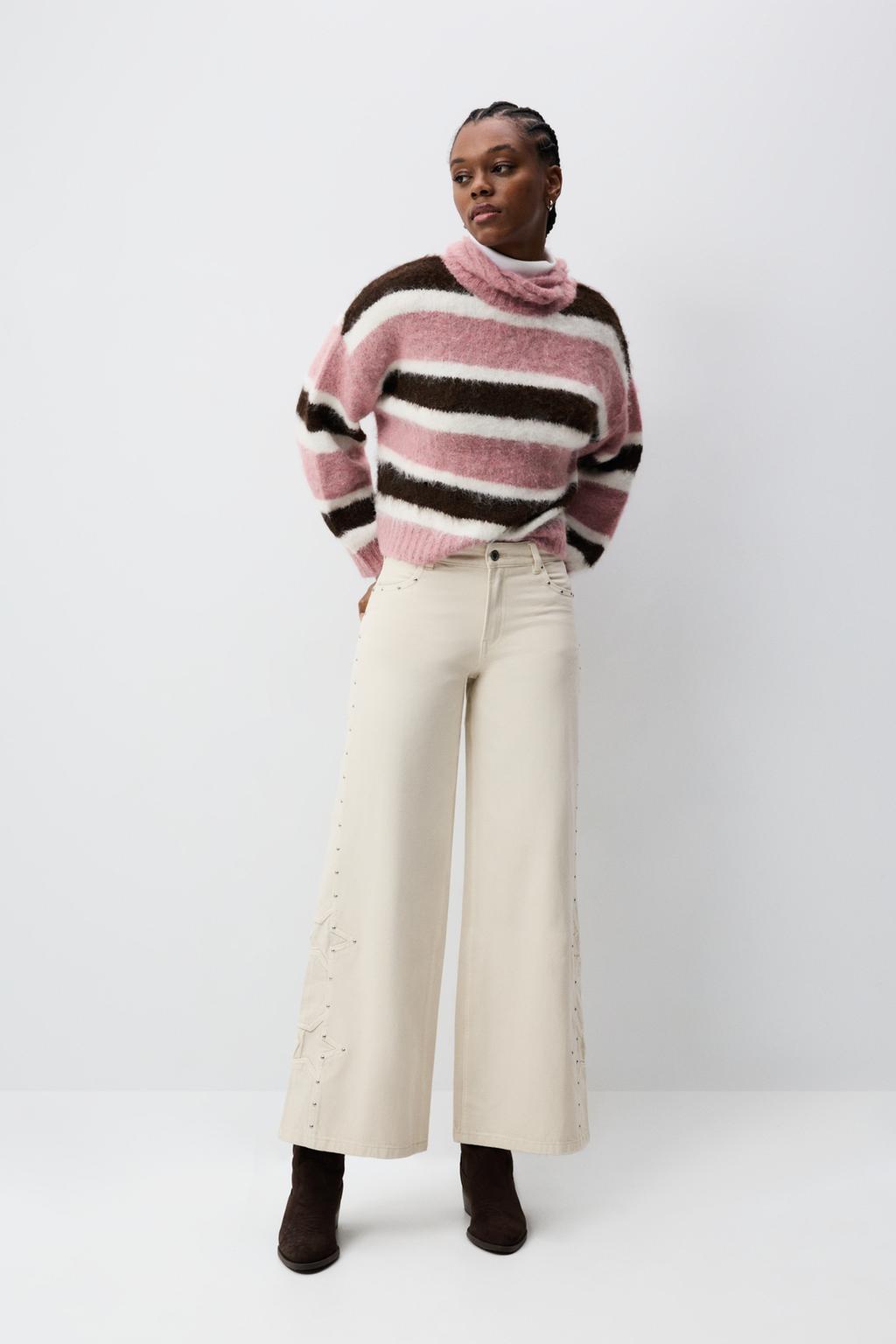 Jeans wide leg tachas