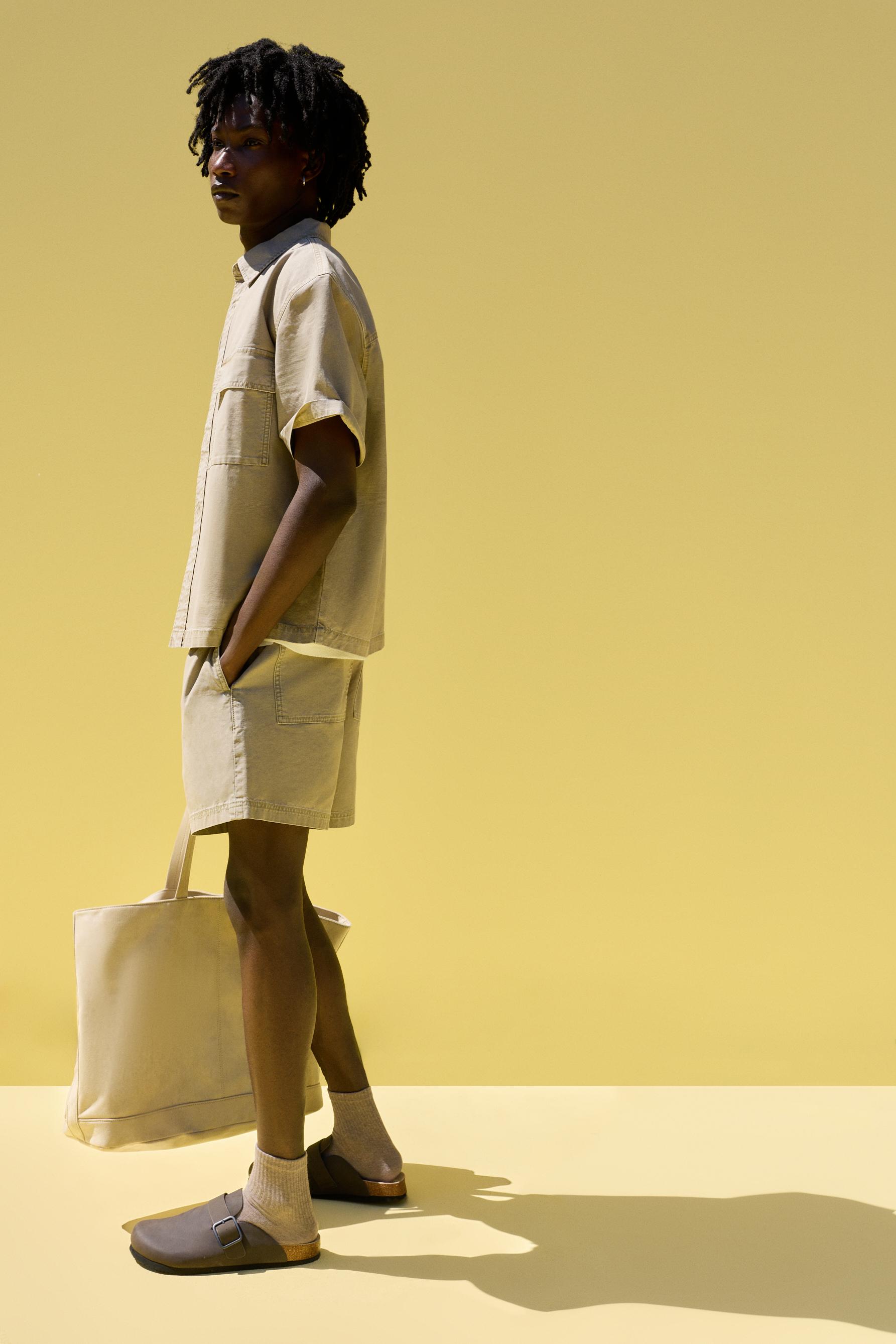 Jogger Bermuda shorts — PALE OCHRE