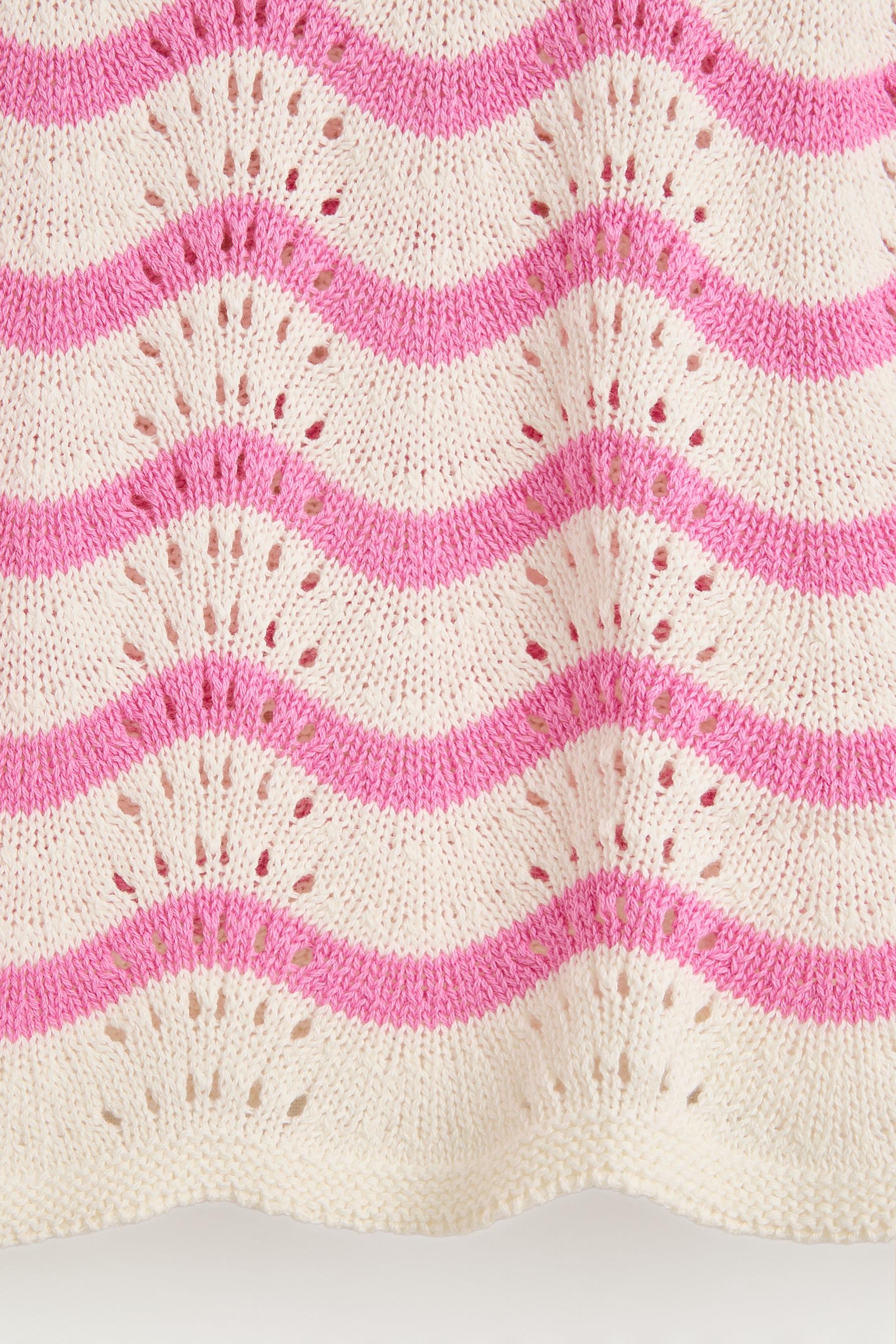 Wavy cutwork knit top — BUBBLEGUM PINK