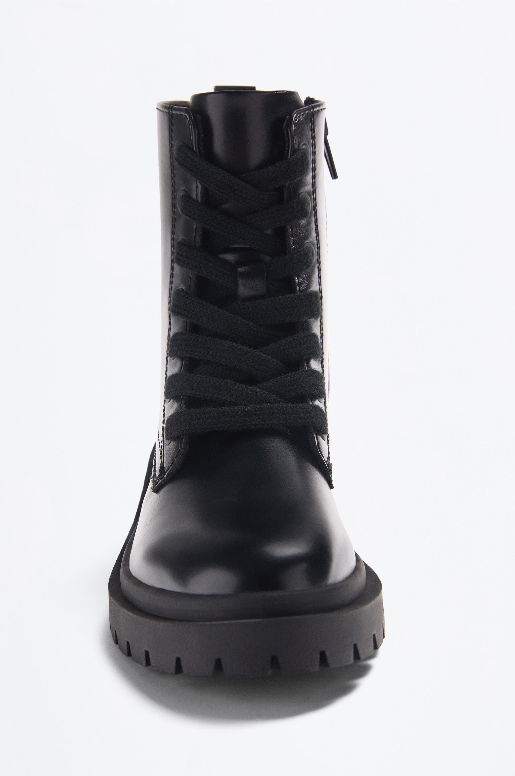 Lace-up boot — BLACK