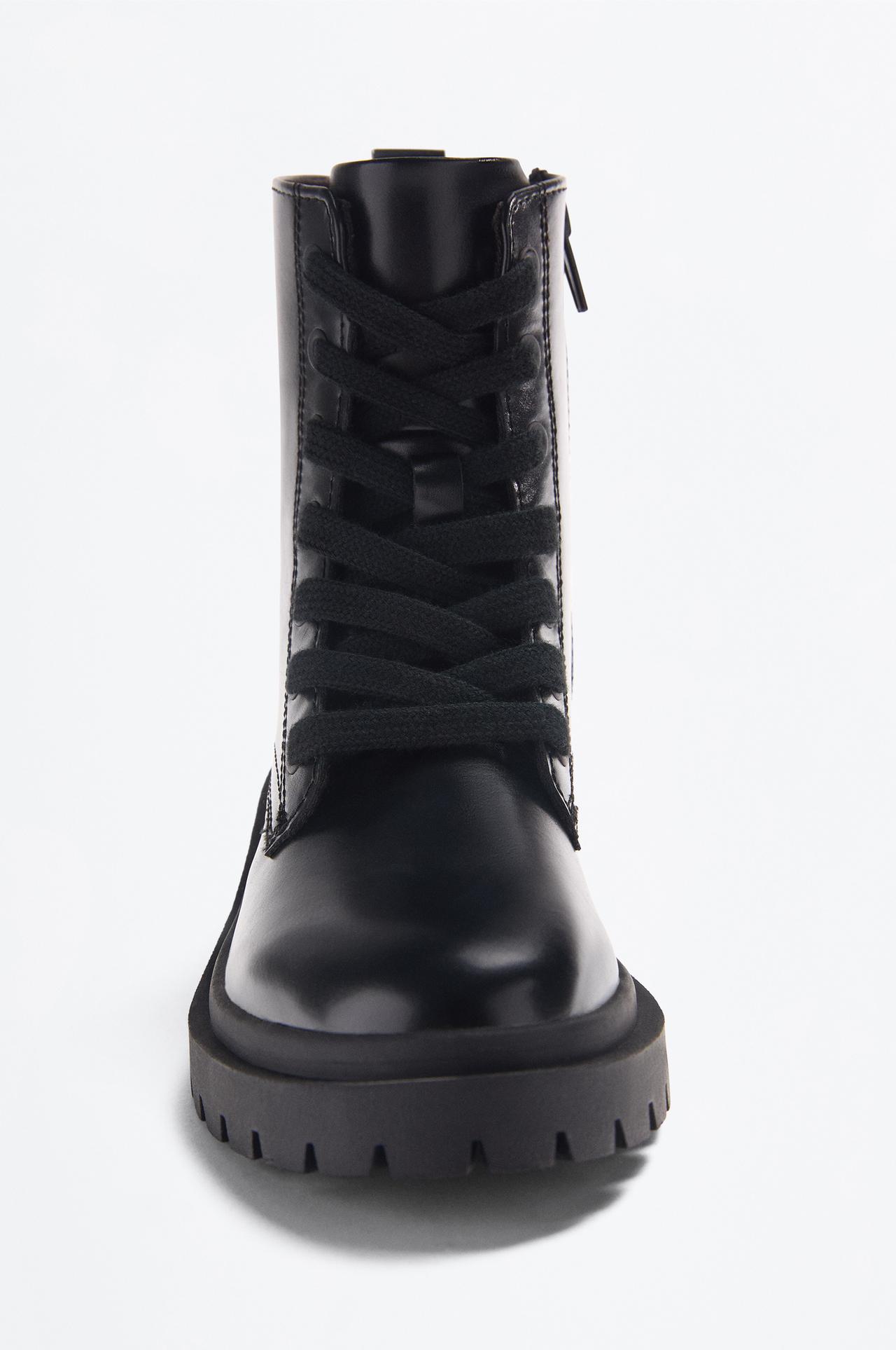 Lace-up boot — BLACK