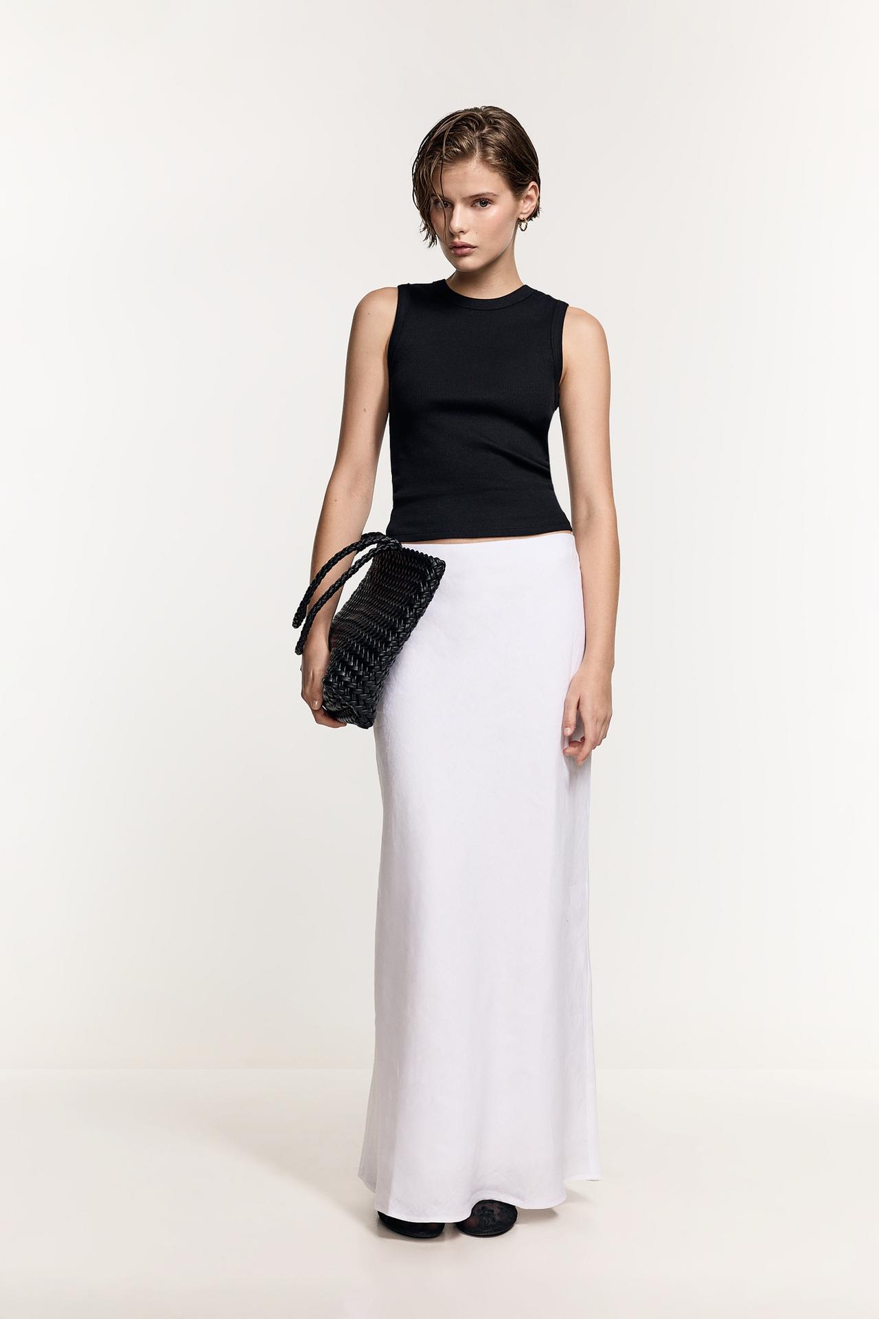 Ribbed racerback top — BLACK