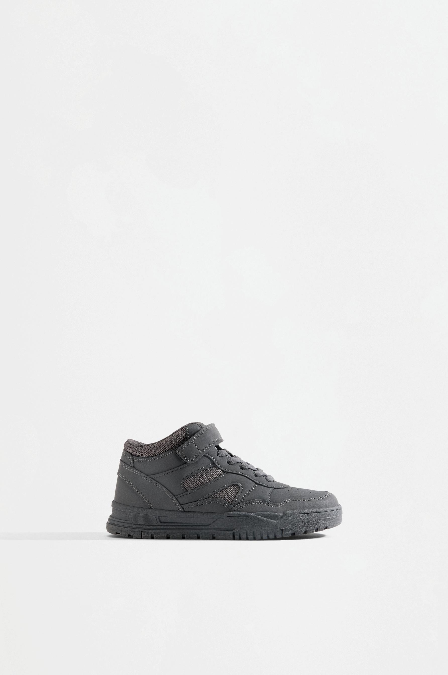 Monochrome high-top sneakers — GREY