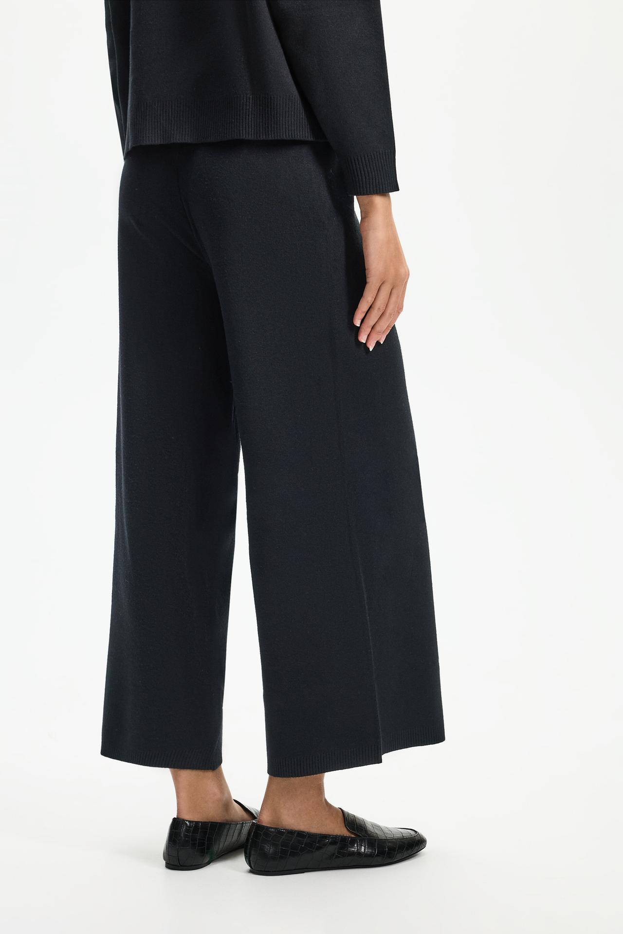 Knit culottes — BLACK