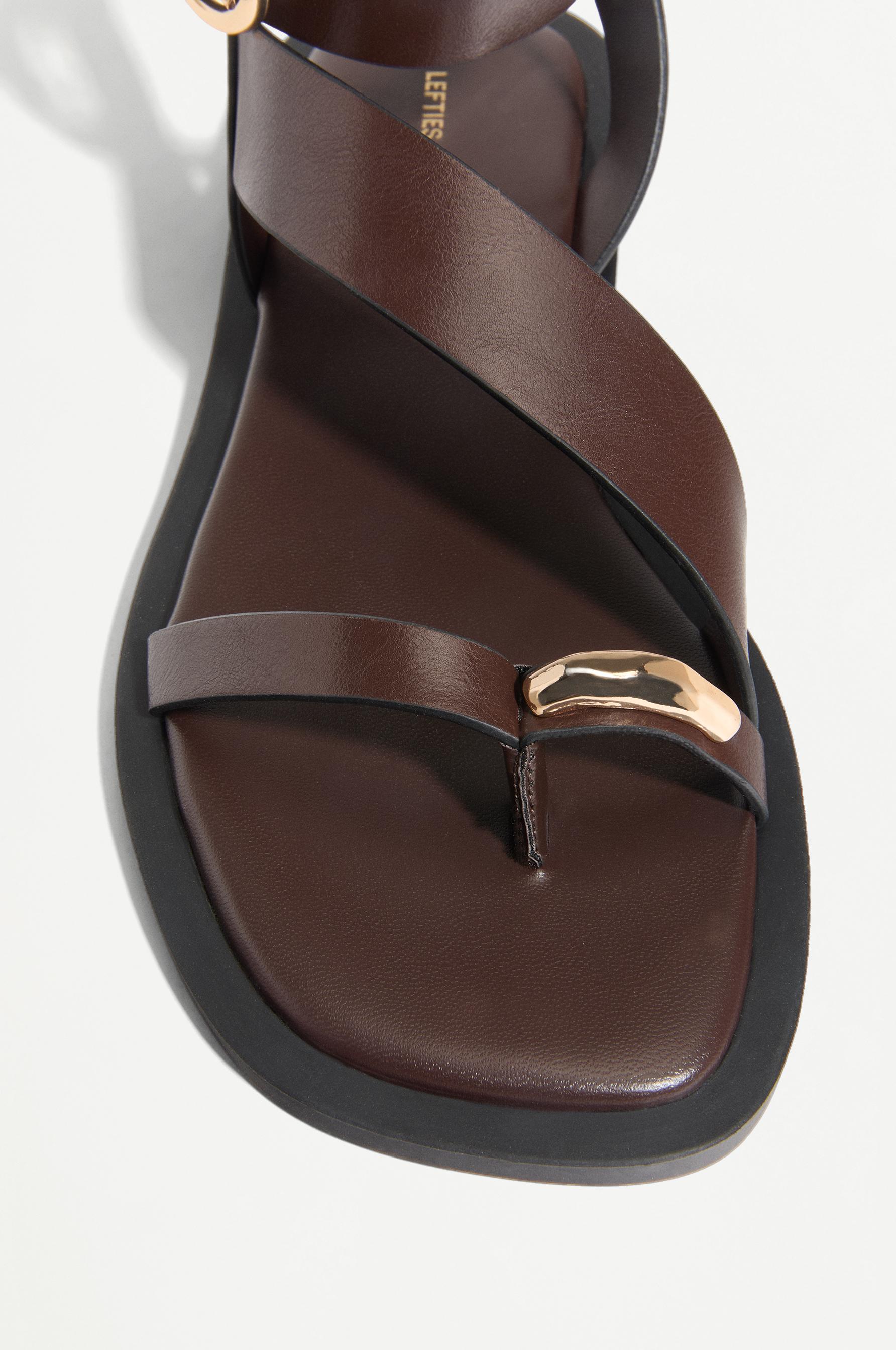 Flat slider sandals — BROWN